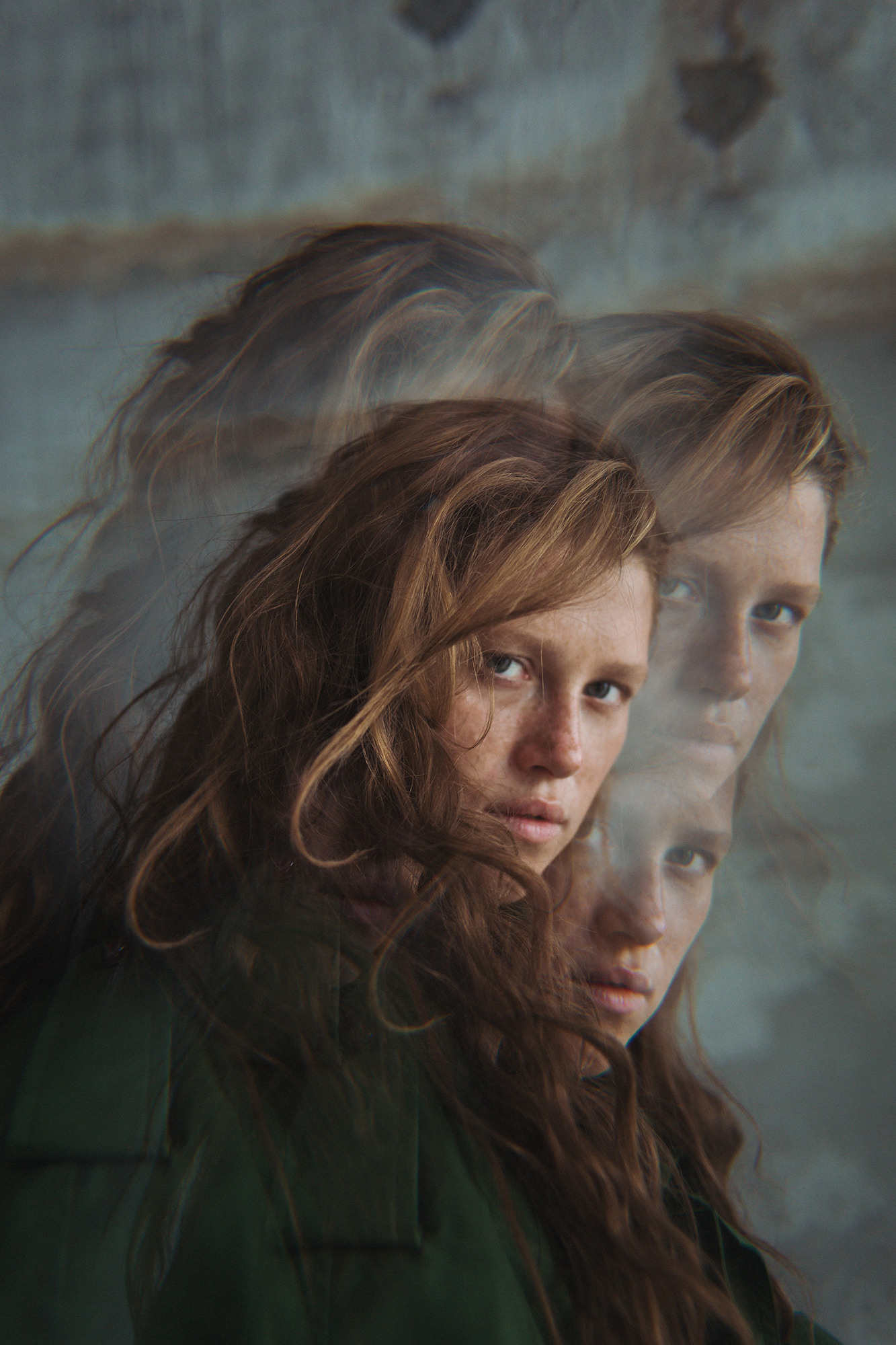 BOOK A SHOOT. Портретный фотограф в Москве Слава Новиков