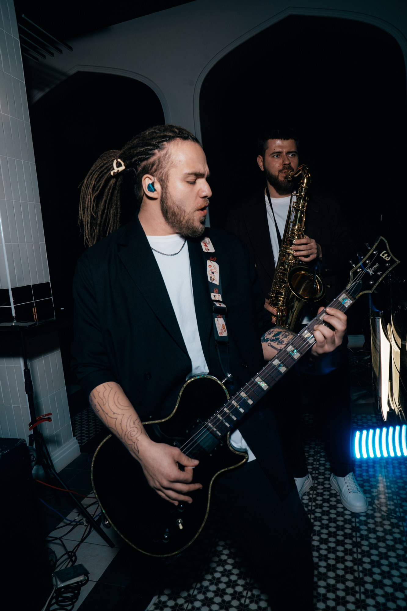 Уроки гитары. Джемс! Музыкальная школа в Туле | Jem's studio