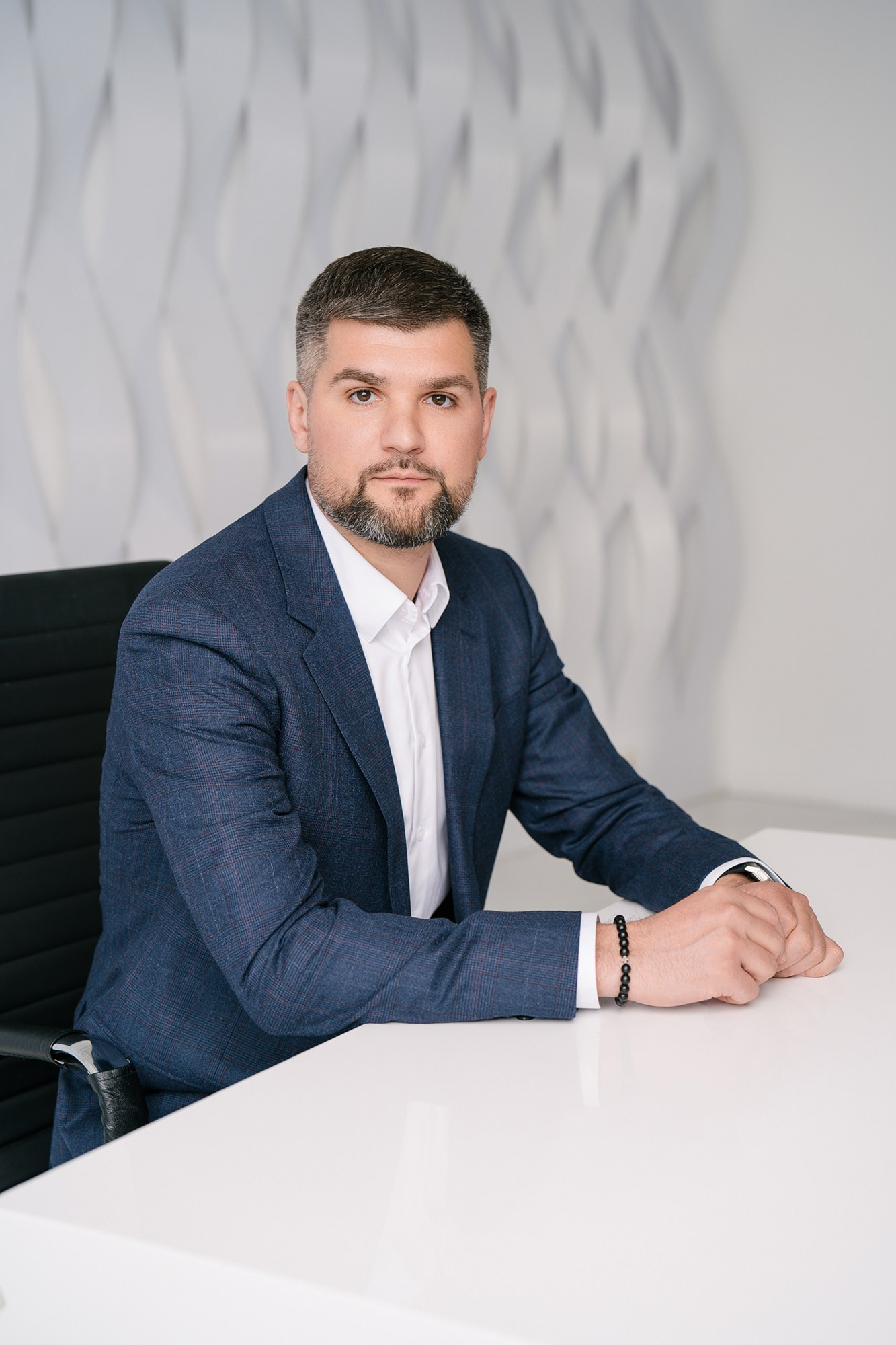 Услуги стилиста на бизнес фотосессию