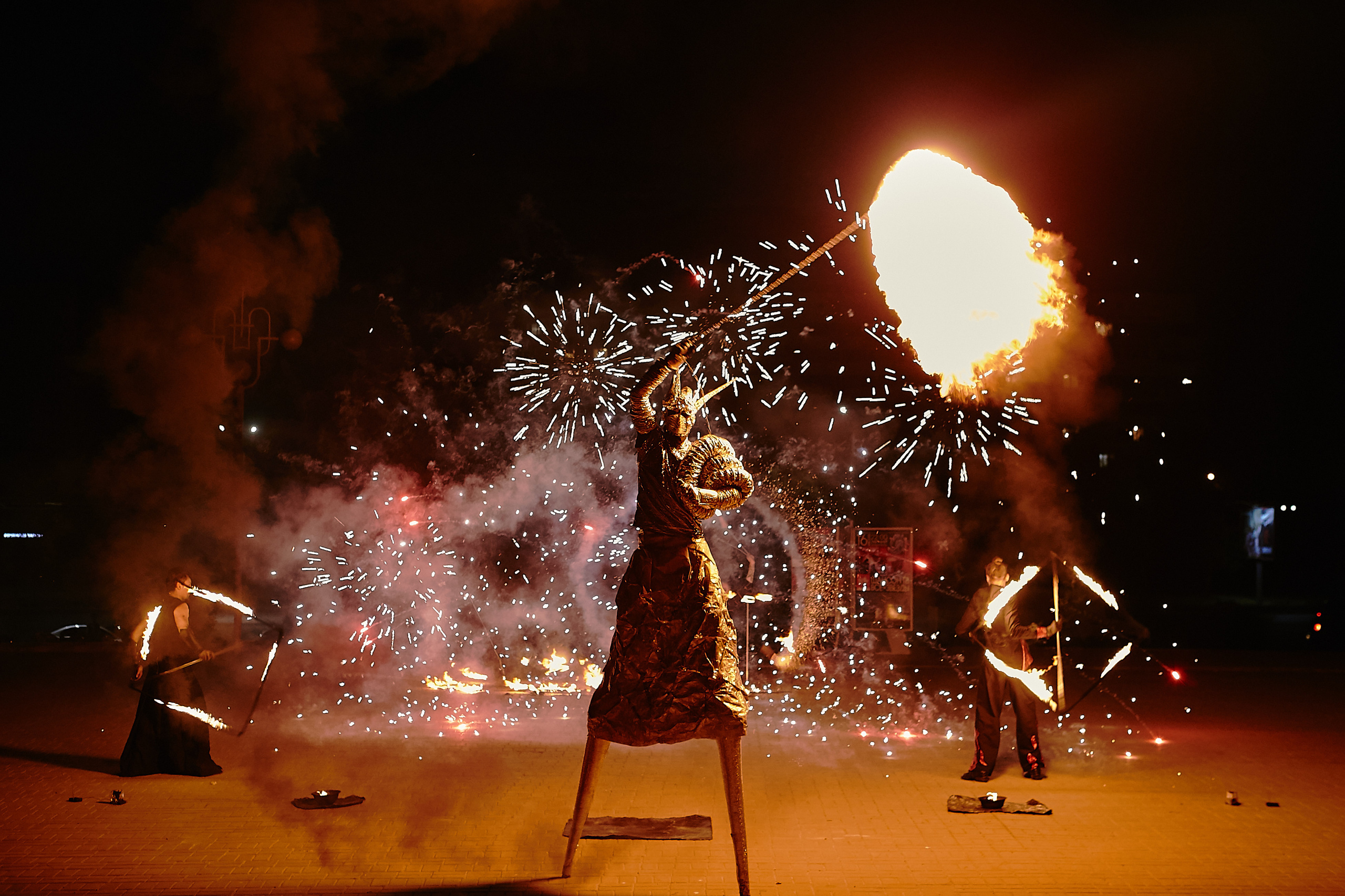 свадебная фотосессия , фотостудия ,  невеста ,свадебная прогулка