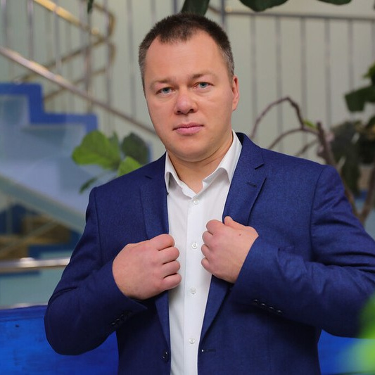 Контакты. Фотоальбом показывающий увлекательный мир авиации и мир медведей Андрея Иванова