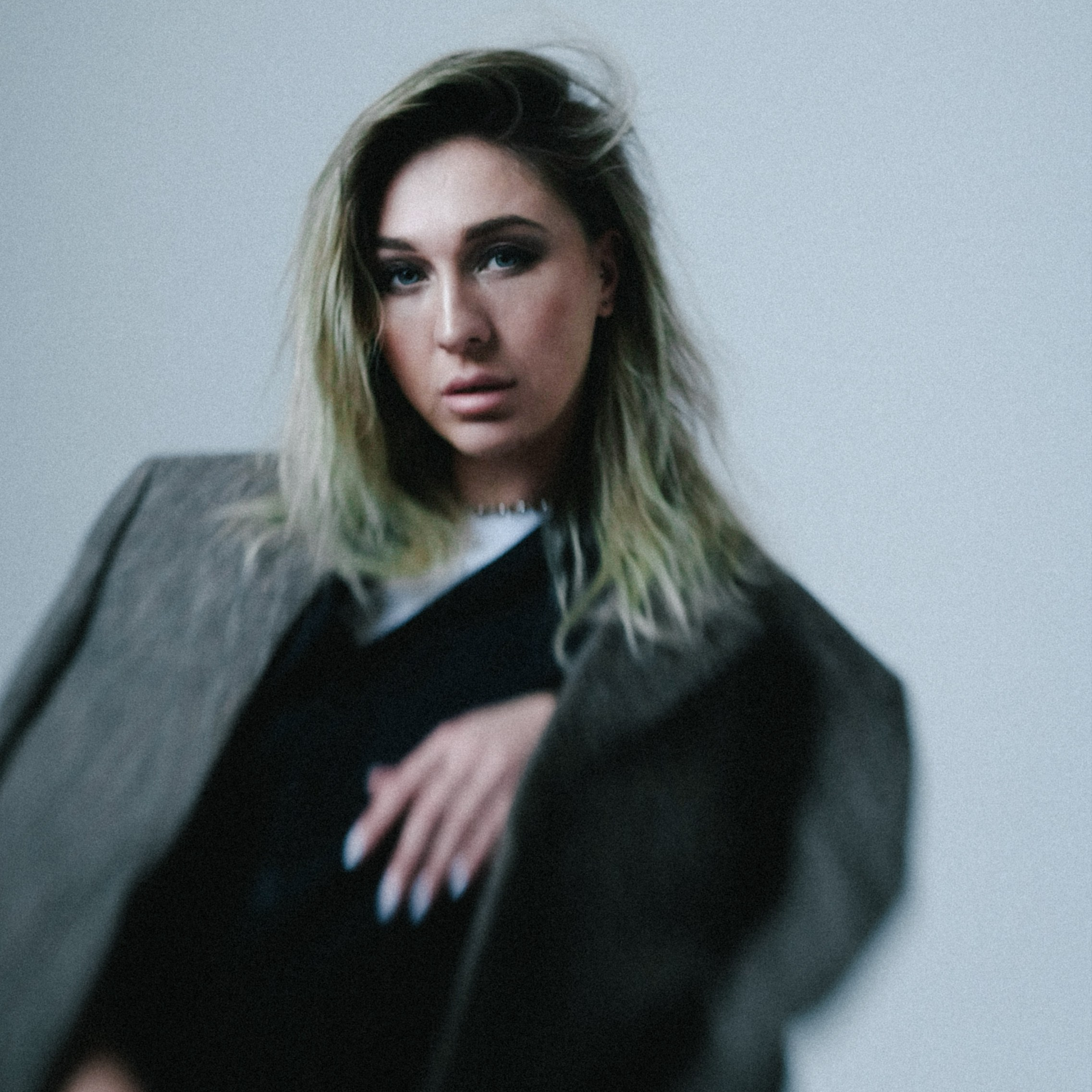 Контакты. Портретный фотограф в Москве