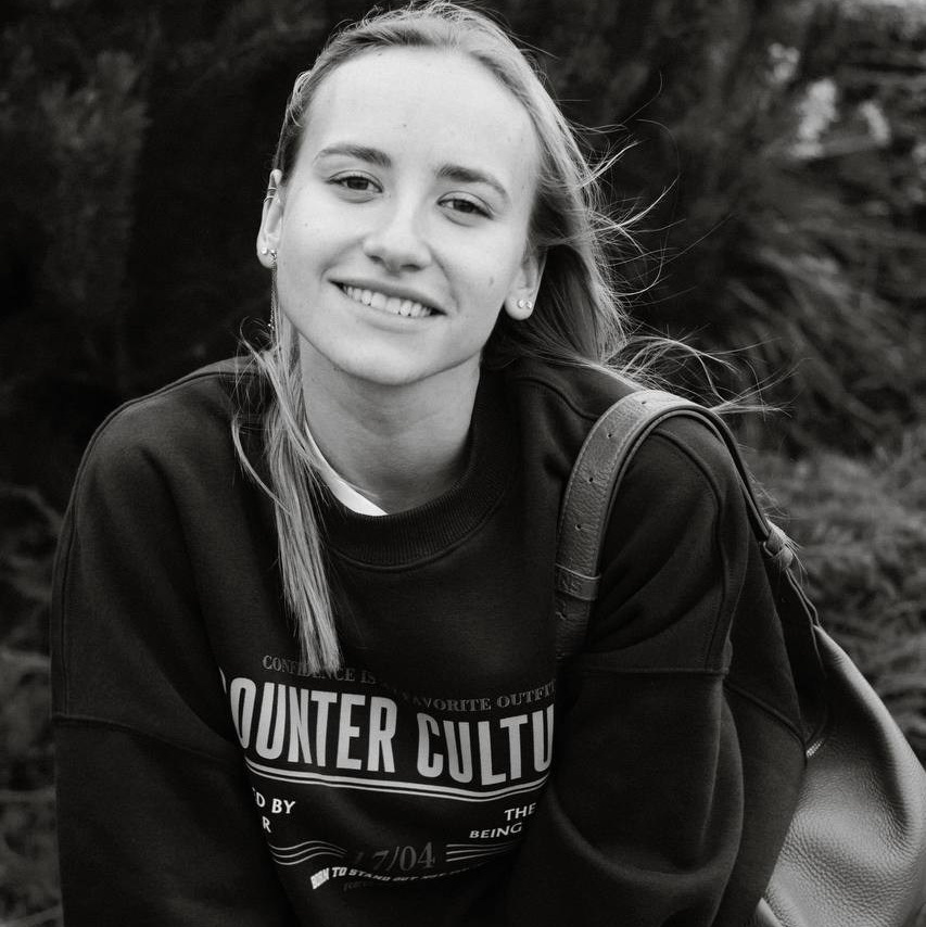 Контакты. Фотограф Анна Буран