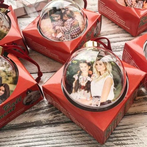 Печать фото на мероприятие день в день. Фото гостям