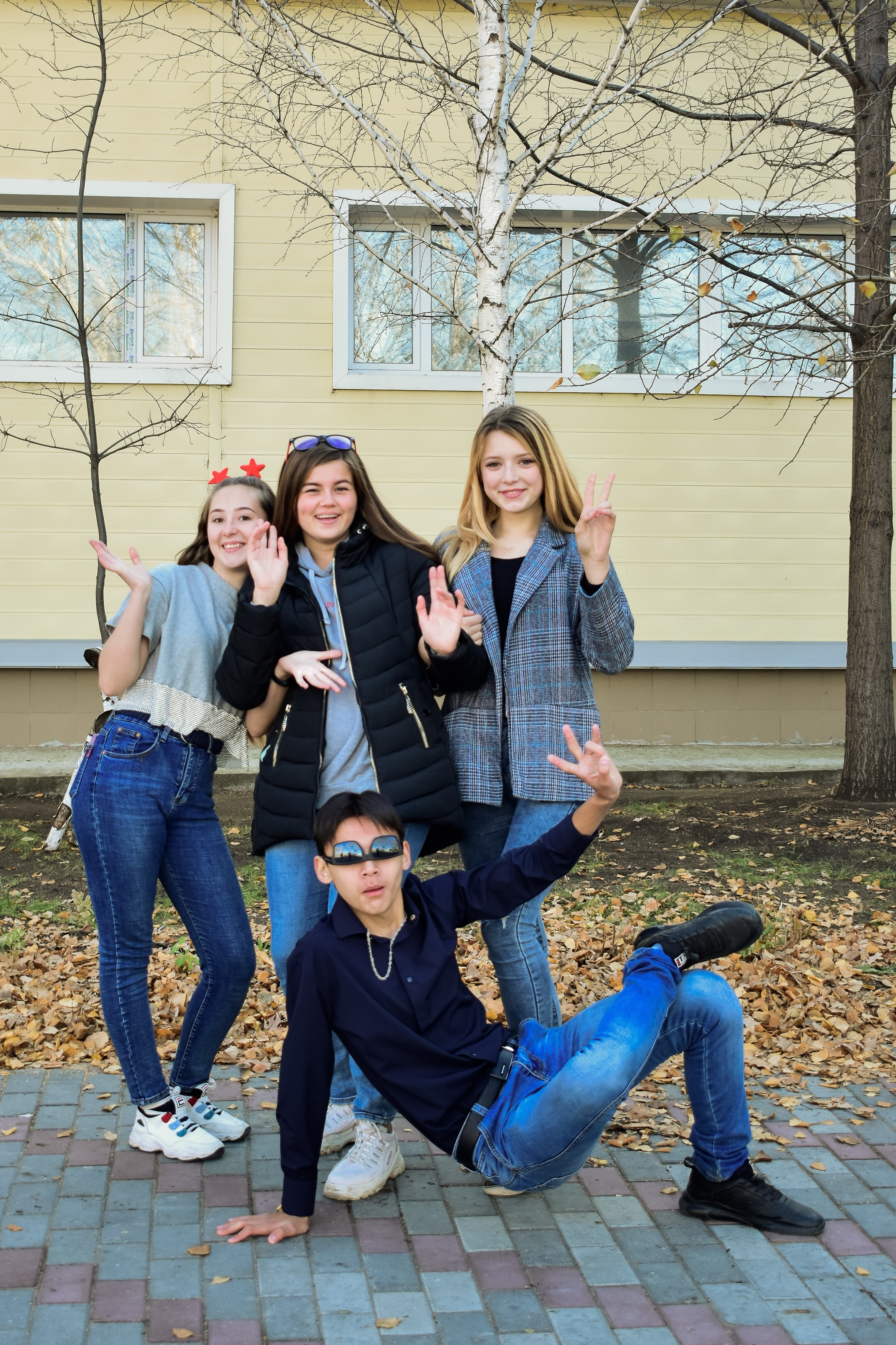 Фотограф на выпускной в школе. Детский и школьный фотограф в Костанае Рабига Сейткенова