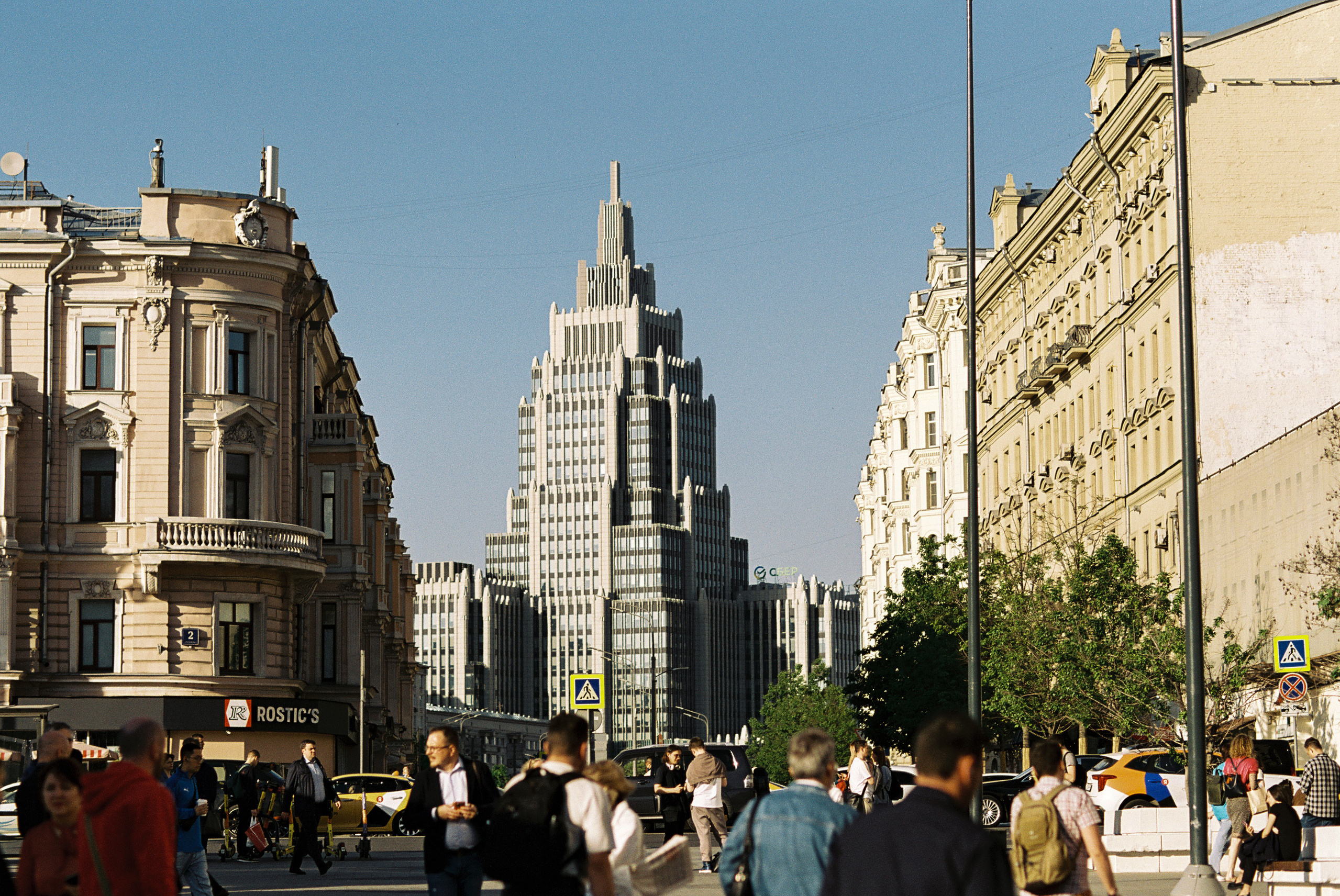 Kodak 50D (ECN-II) Canon 85 mm 1.2 L II. DOP Aleksey Seleznev