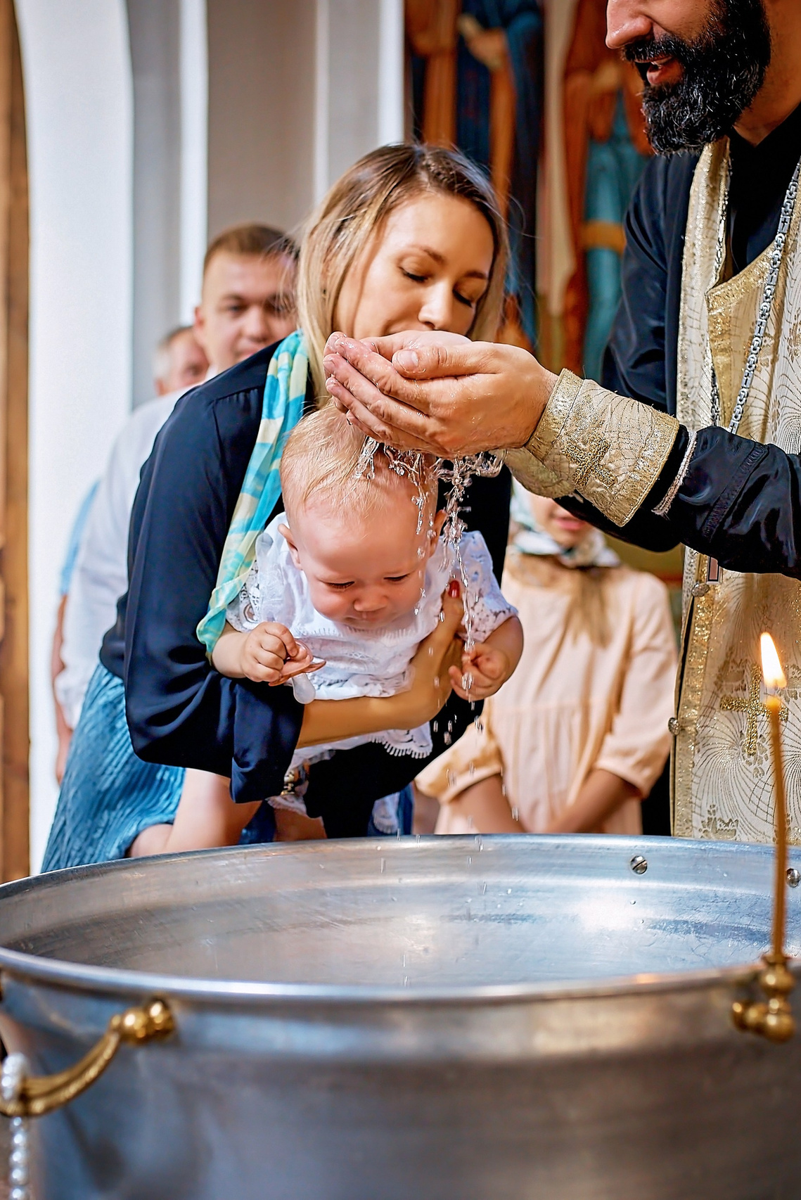 Фотограф на Крещение и Венчание в Барнауле