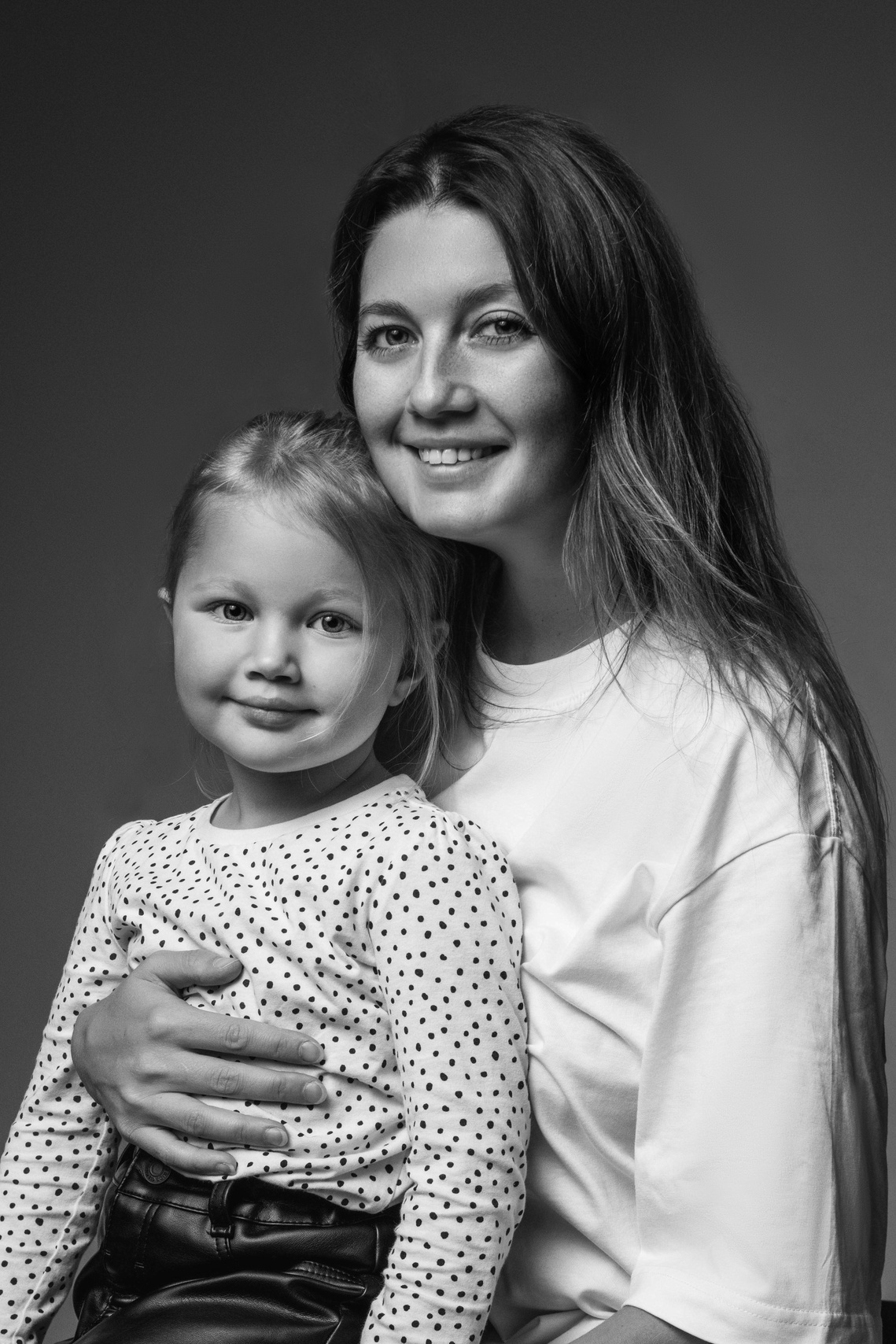 Черно-белые портреты детей и родителей. Фотограф в Санкт-Петербурге Марина Парникова