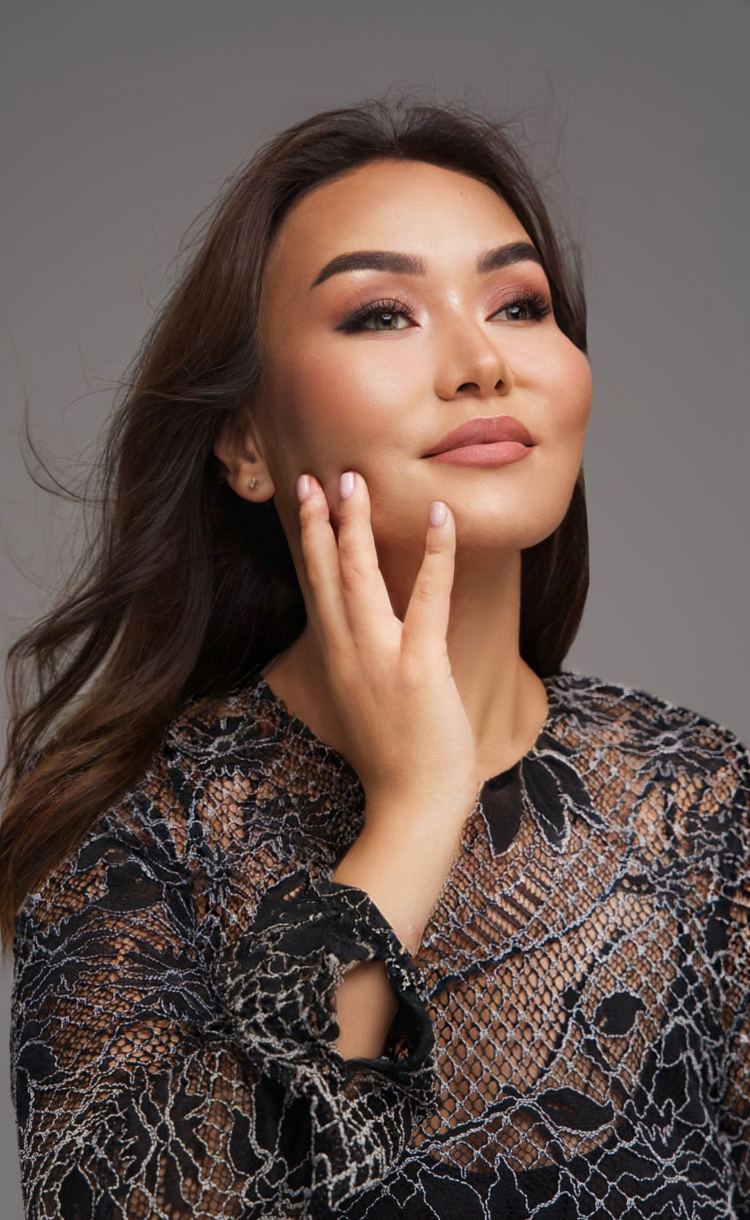 Женский и семейный фотограф в стиле VOGUE в Москве