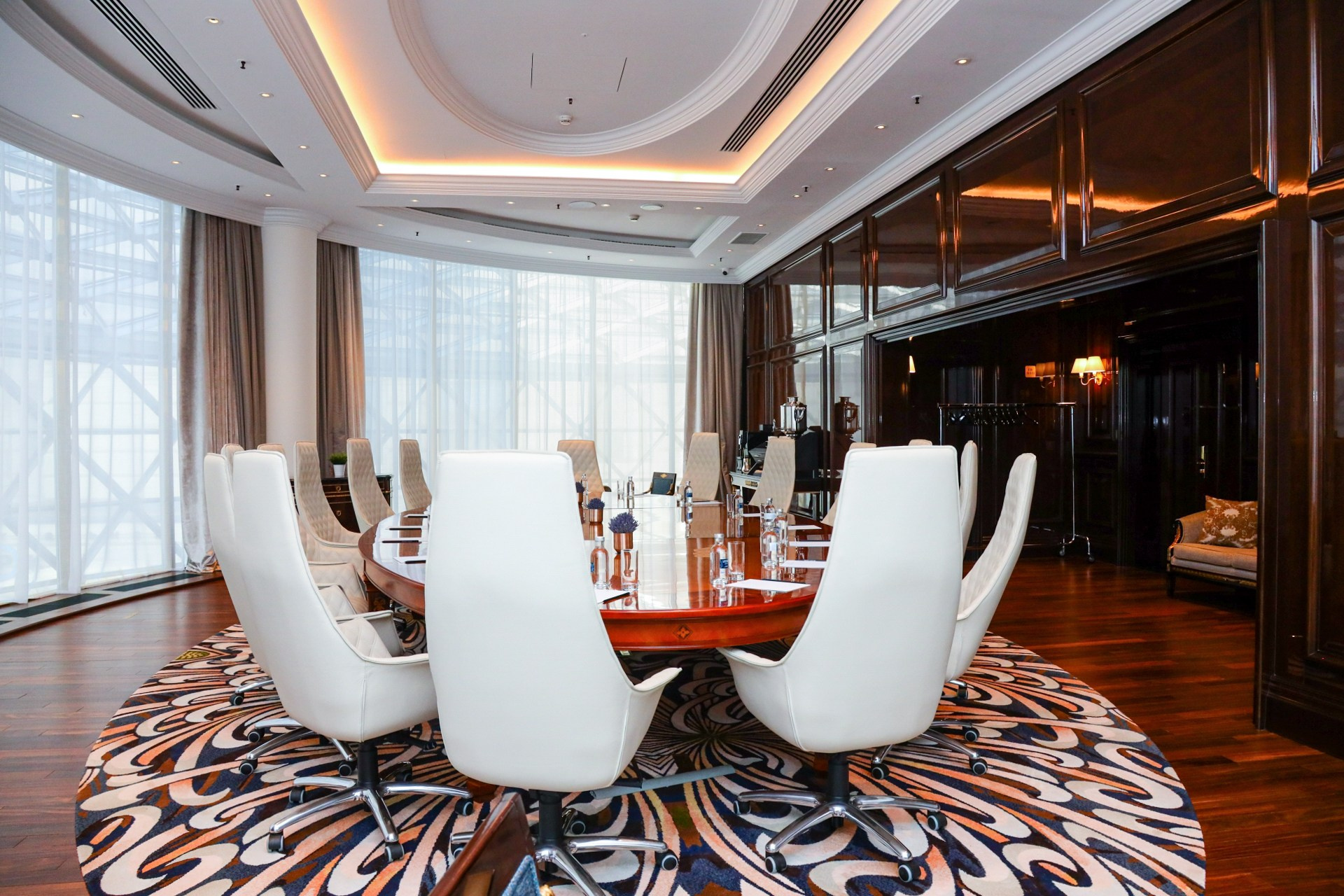 Конференции Автор: Марат Марик