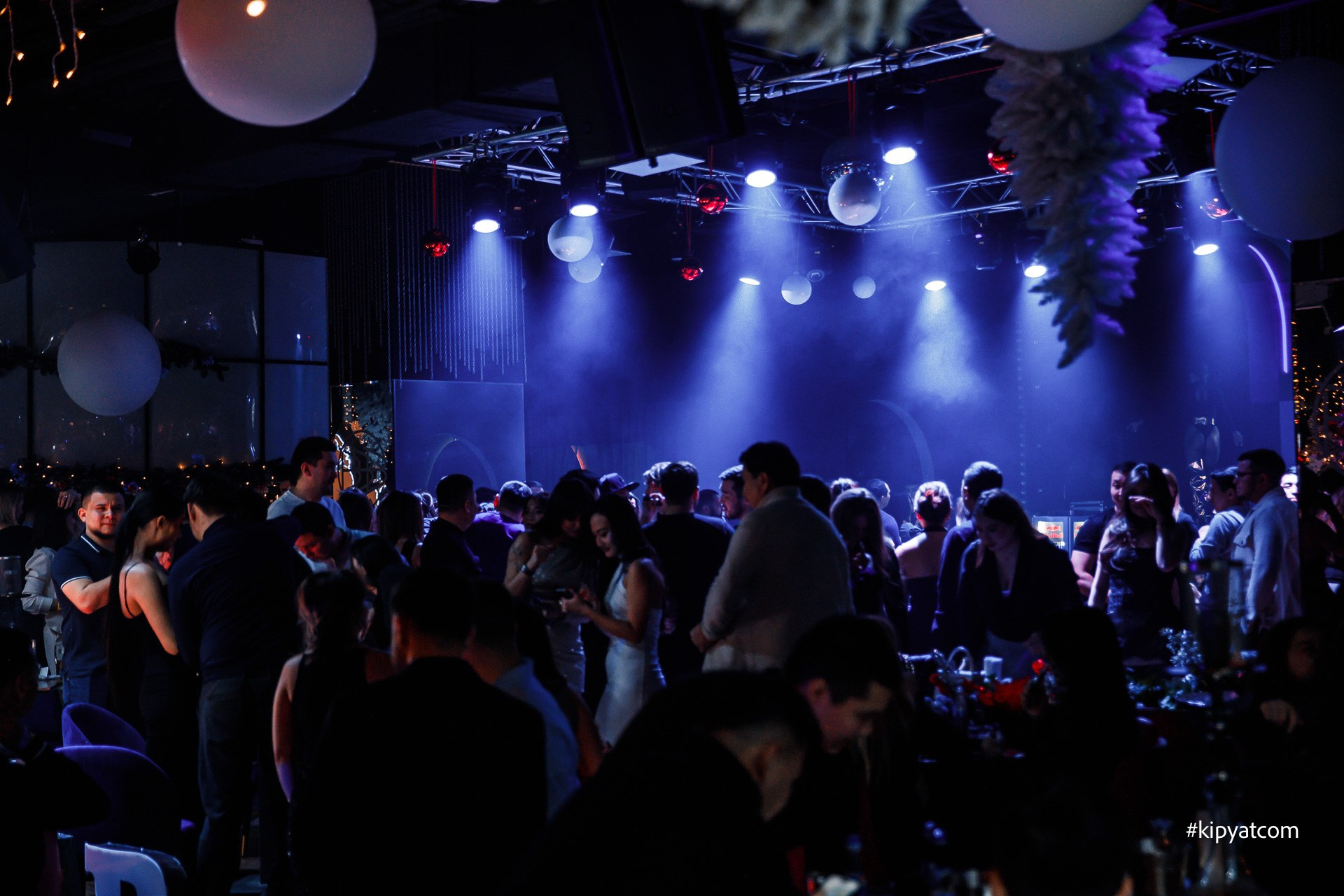 Bla Bla Bar. Астана Кипятком