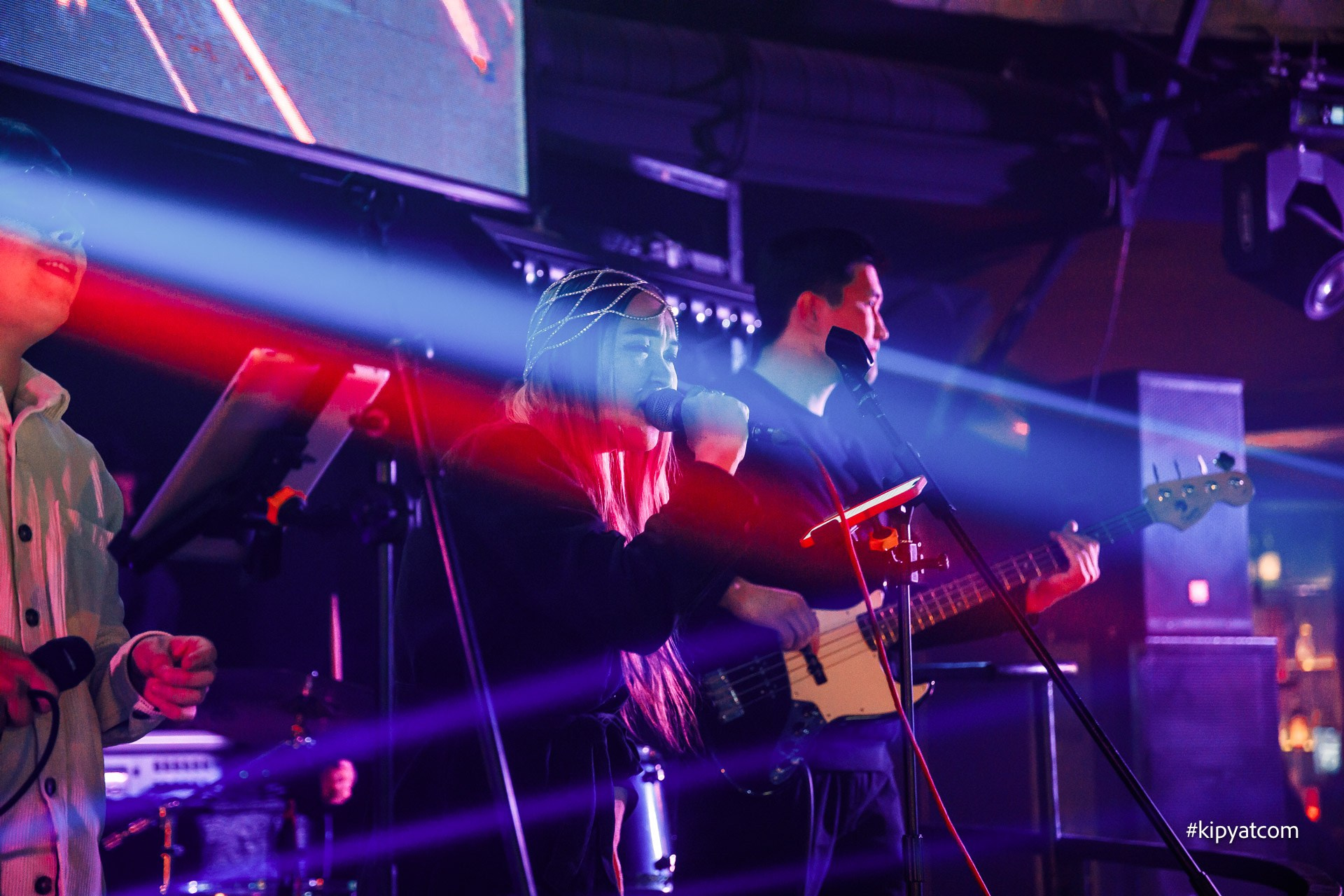 Забери меня. Астана Кипятком