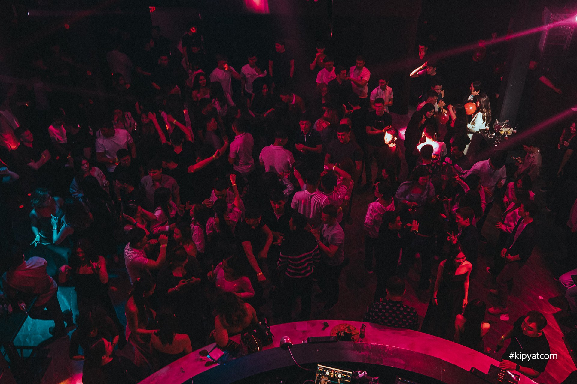 IVI. Астана Кипятком