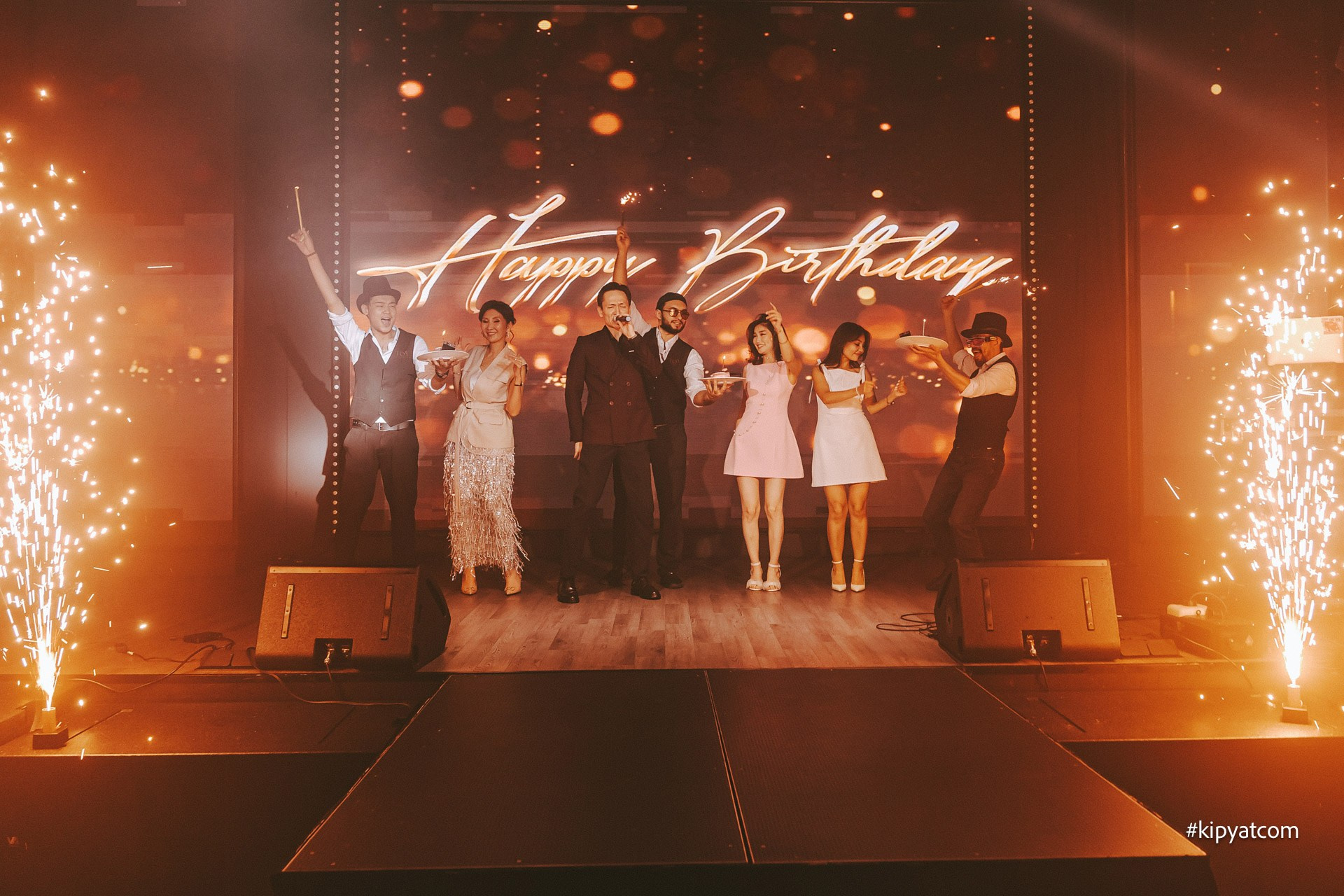 TOY. Астана Кипятком