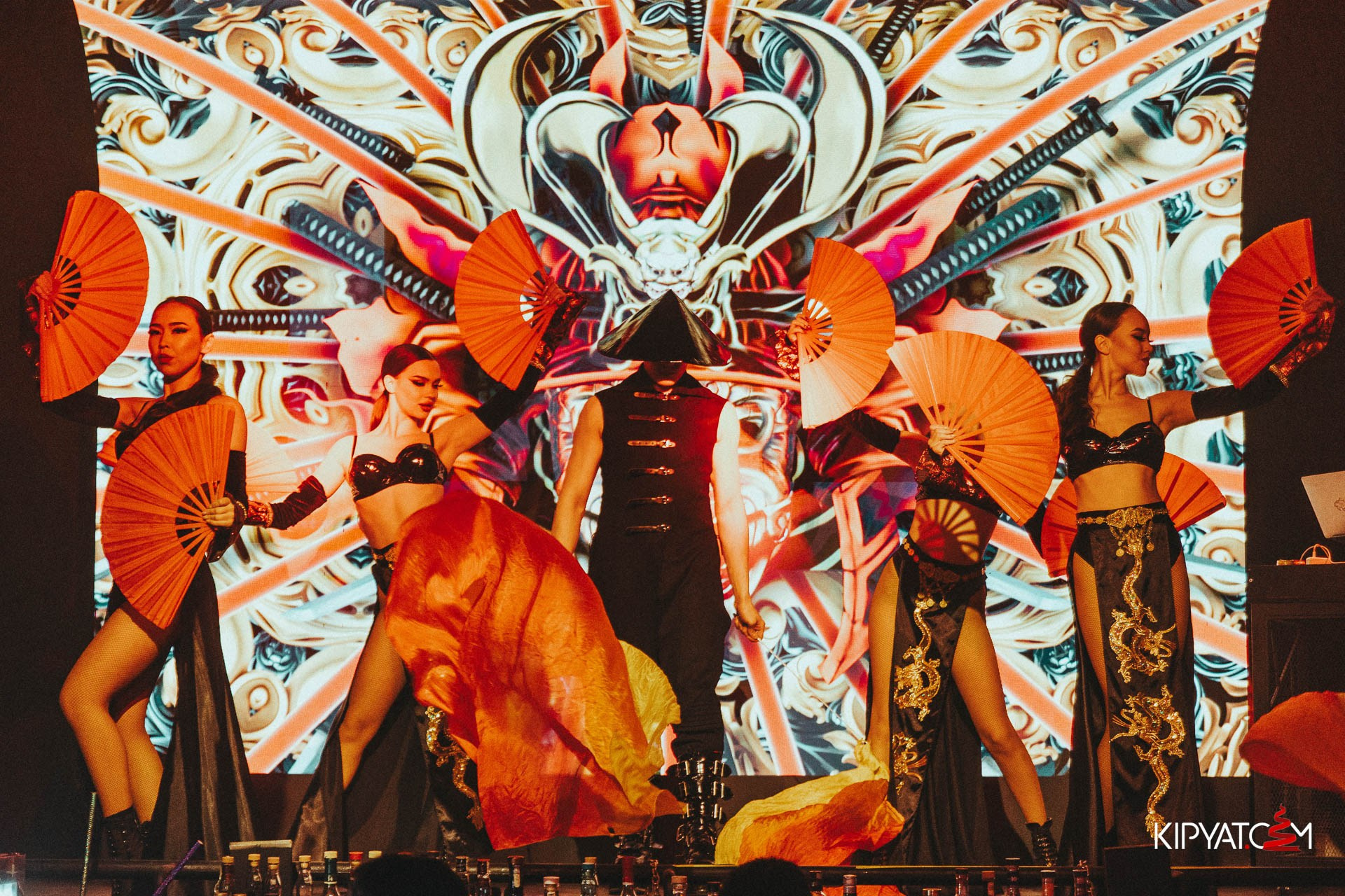 Bla Bla Bar. Астана Кипятком