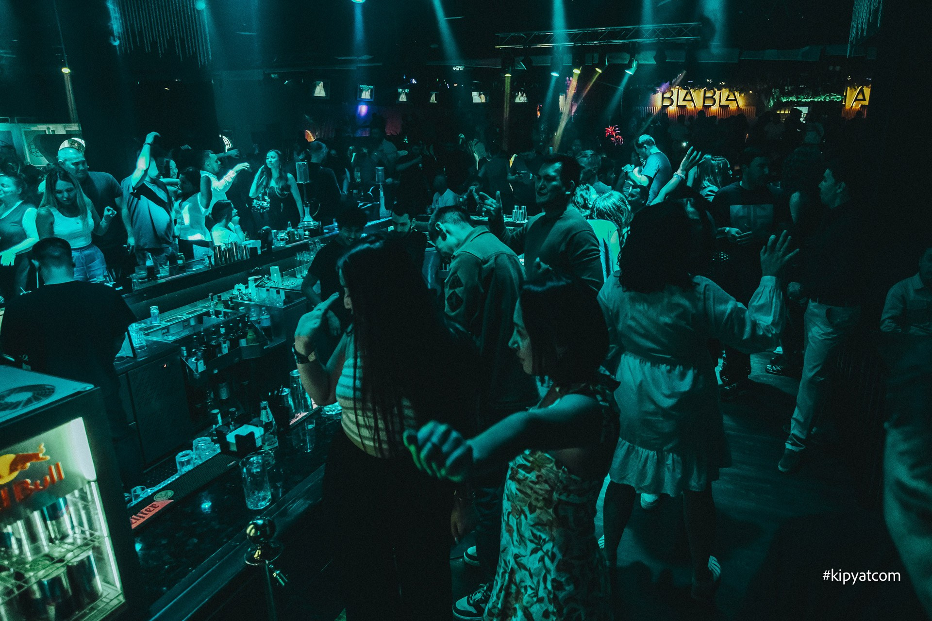 Bla Bla Bar. Астана Кипятком