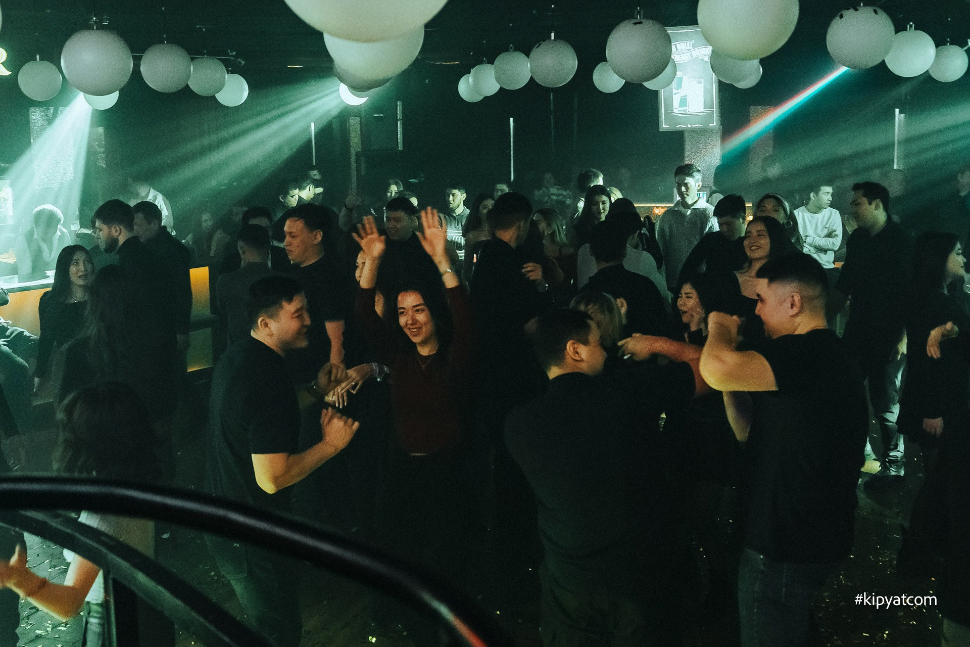 Забери меня. Астана Кипятком