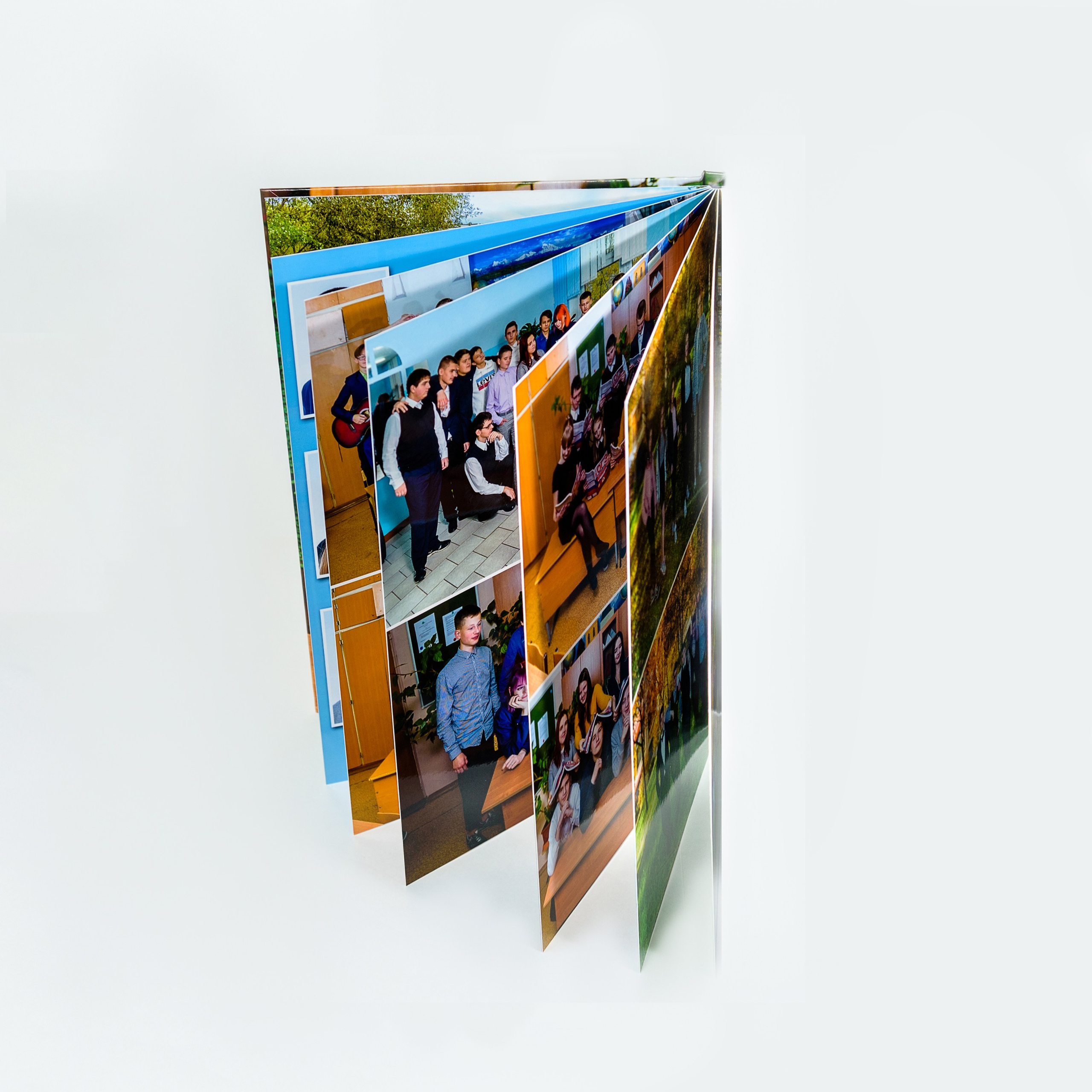 Выпускные альбомы. Стоимость. Coolbook школьные выпускные альбомы Москва и МО