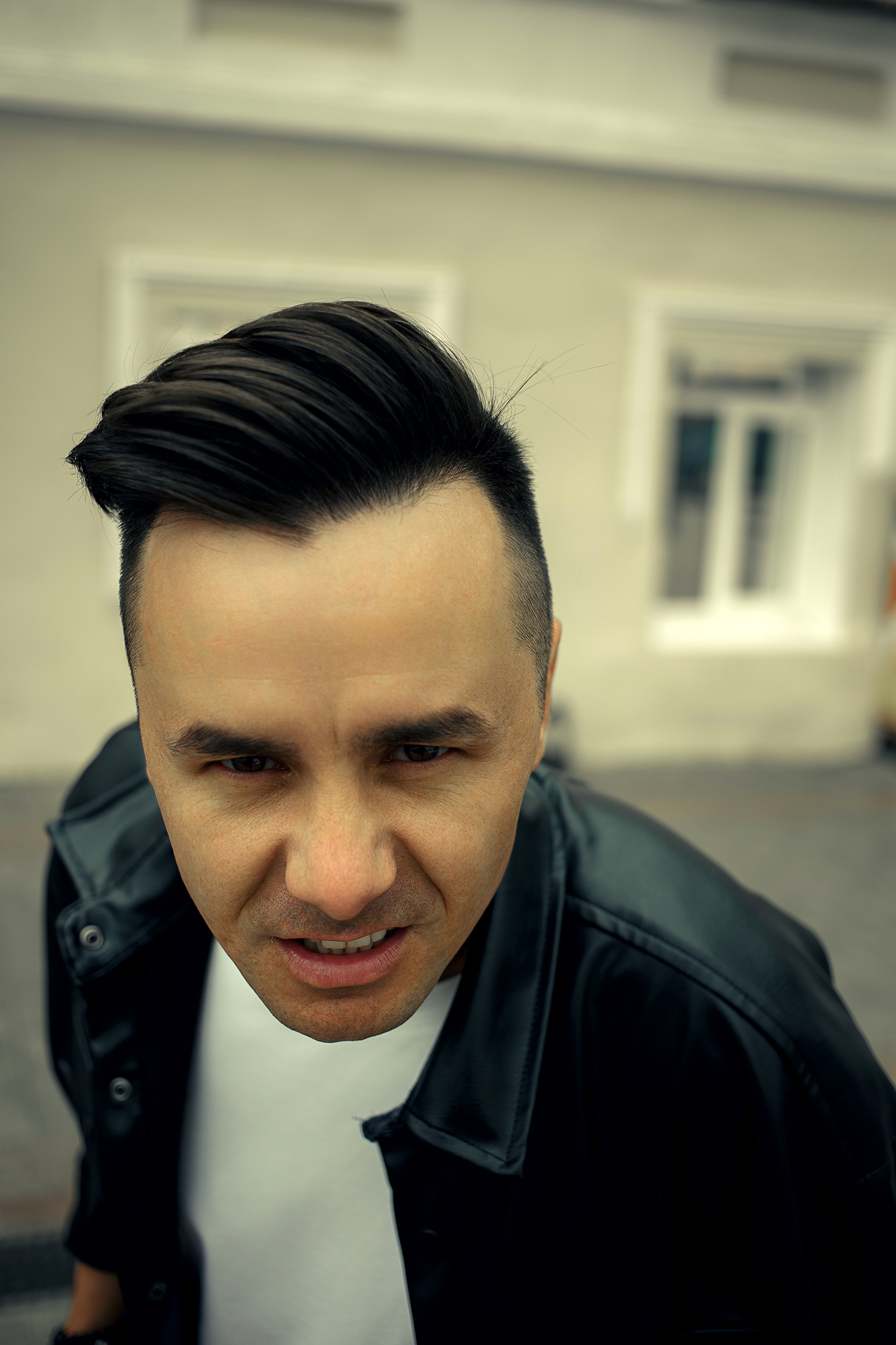 Как Олег с гитарой по городу гулял. Фотограф Уфа, Москва, Казань, Питер Ильдар Кудабаев