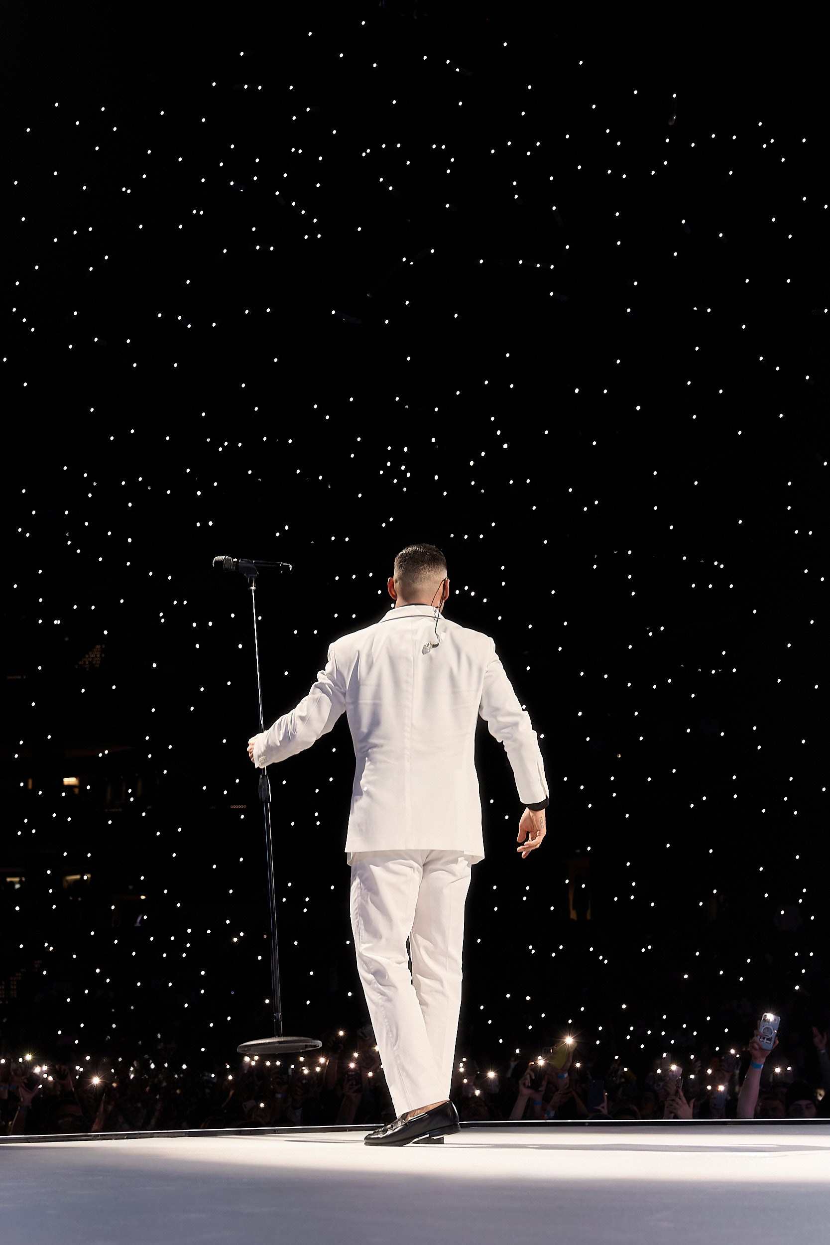 Как кайфовать от коммерческих съёмок. Сюжетный и репортажный фотограф, Миша Муромцев