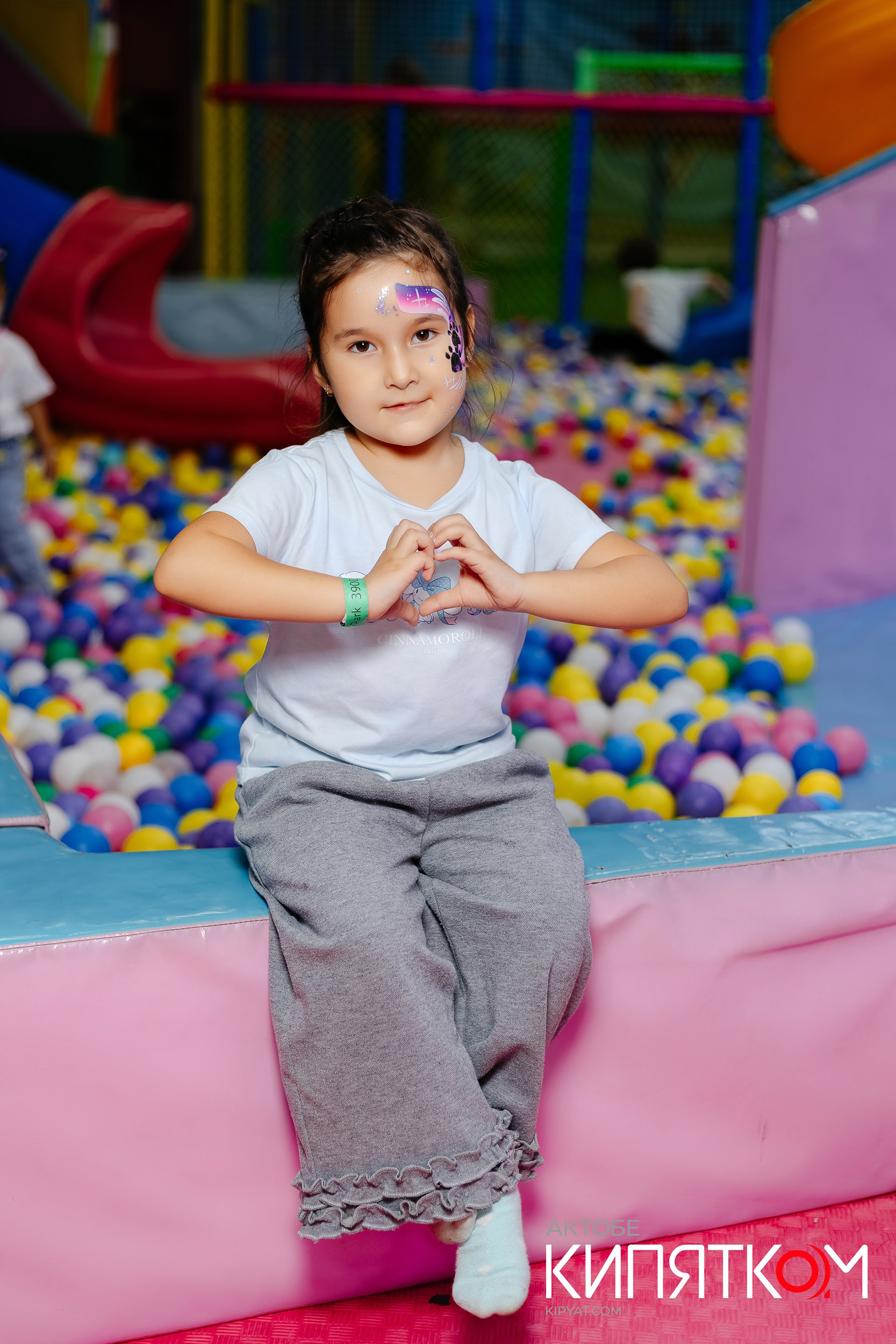 Family park. Актобе Кипятком