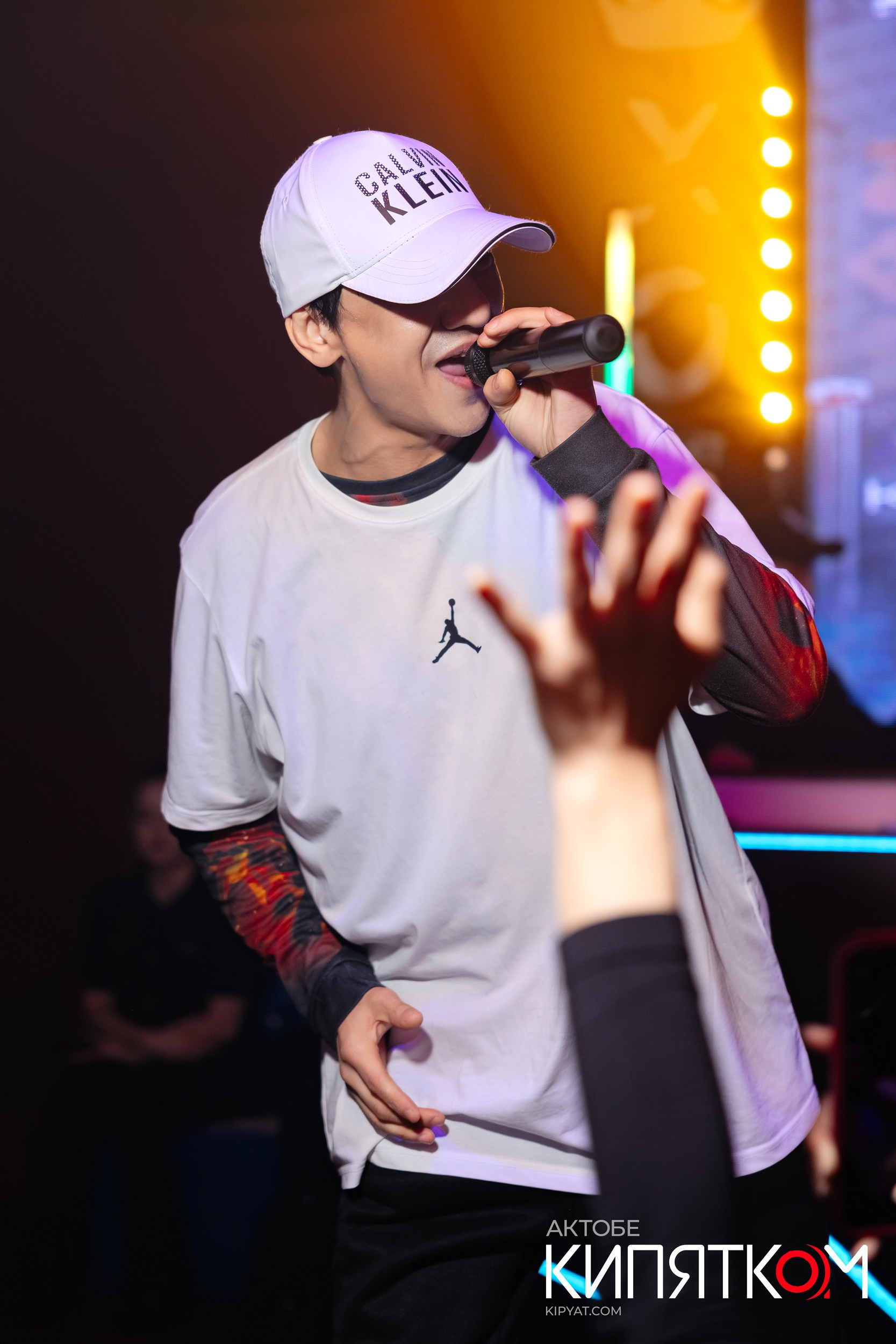 NIGHT BAR «XO». Актобе Кипятком