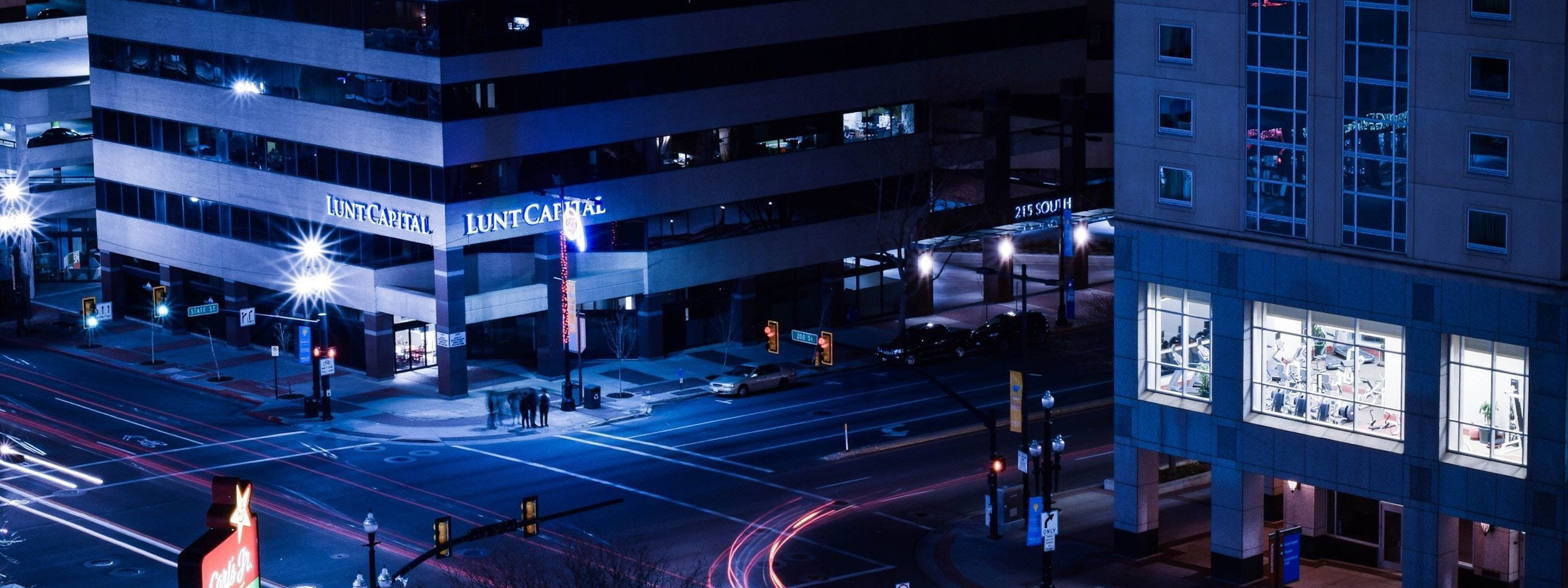 Контакты. ВЫПУСКНЫЕ АЛЬБОМЫ для детского сада и школы Санкт-Петербург и Лен. область