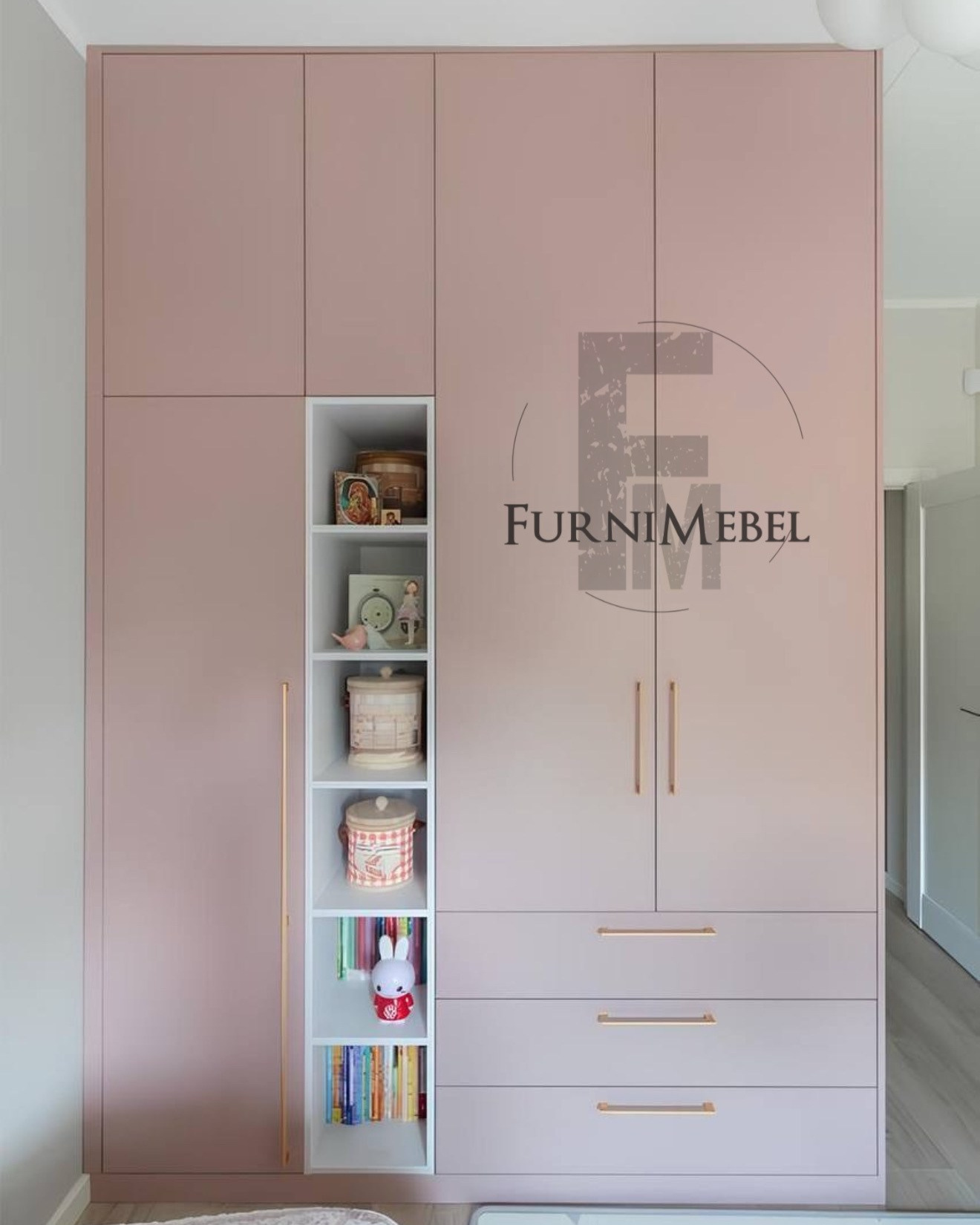 Шкафы в спальню, гостиную, детскую, ванную на заказ по индивидуальным размерам