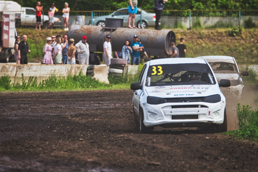 Традиционный автокросс «День города». Фотограф Левченко Денис
