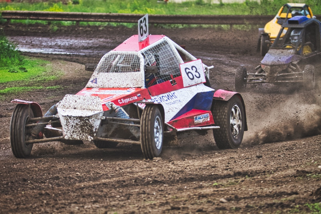 Традиционный автокросс «День города». Фотограф Левченко Денис