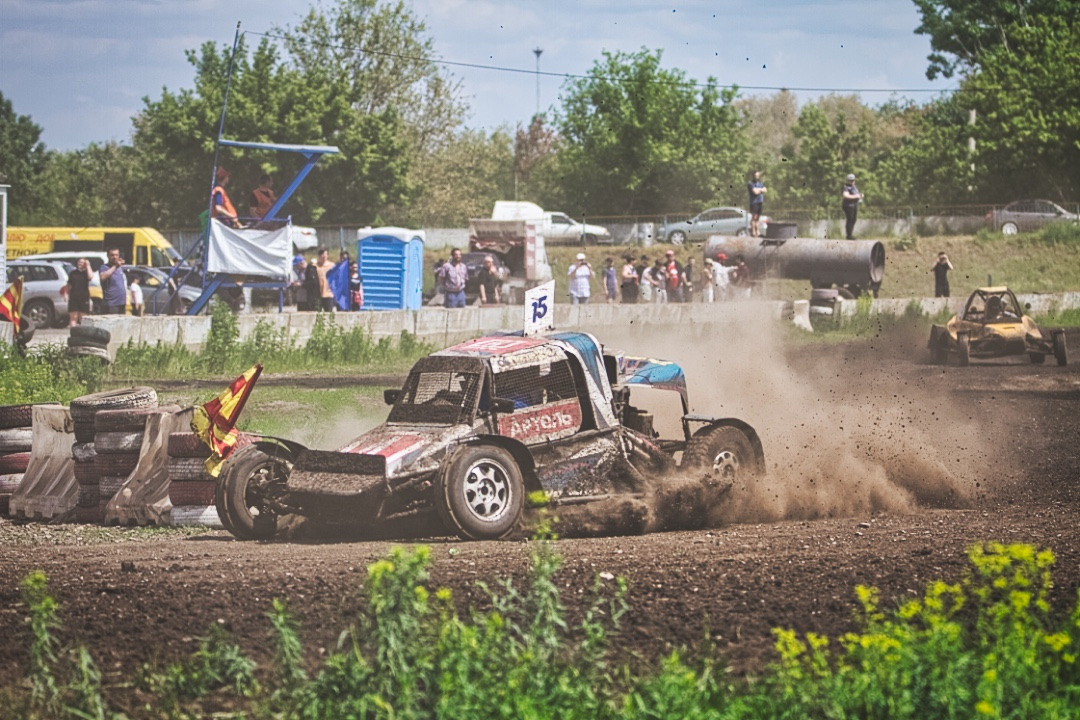 Традиционный автокросс «День города». Фотограф Левченко Денис