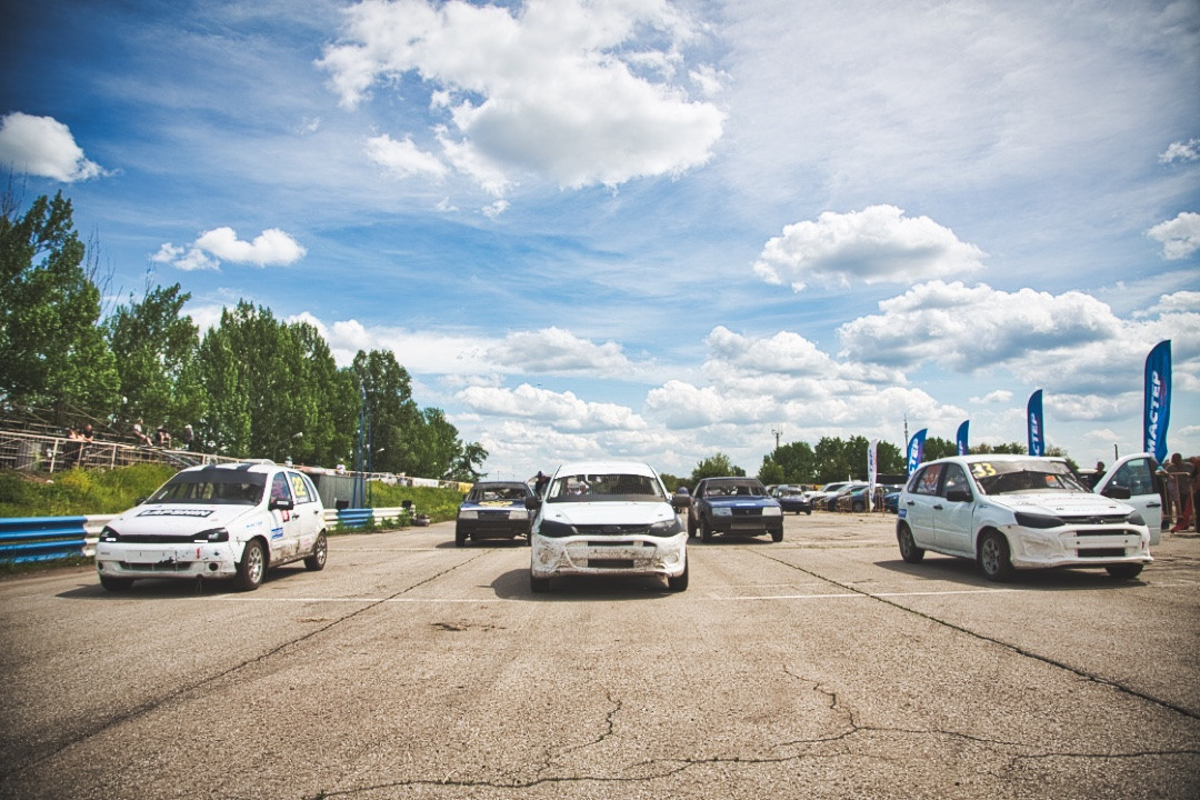Традиционный автокросс «День города». Фотограф Левченко Денис