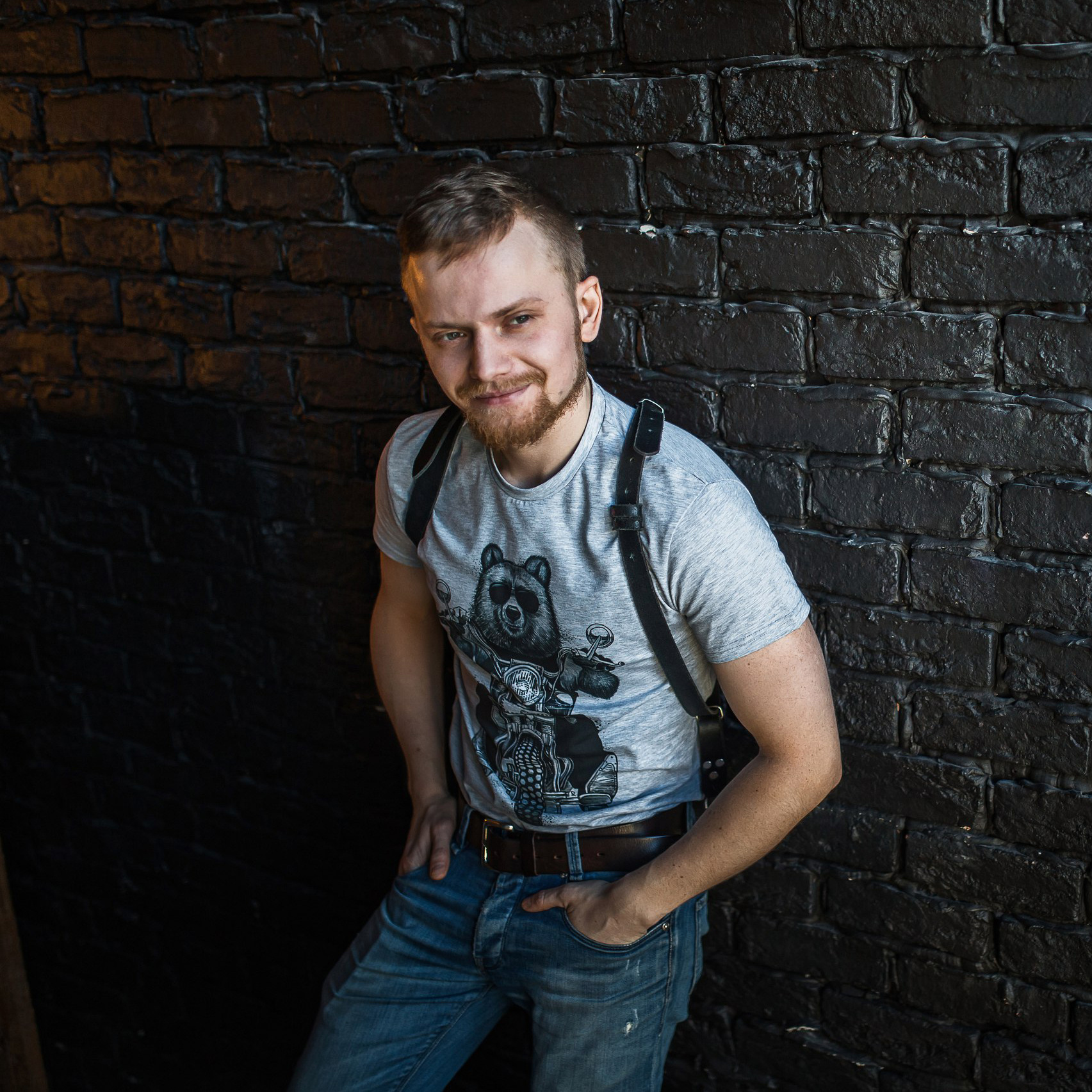 Контакты. Свадебный фотограф в Москве Тёма Савостиков