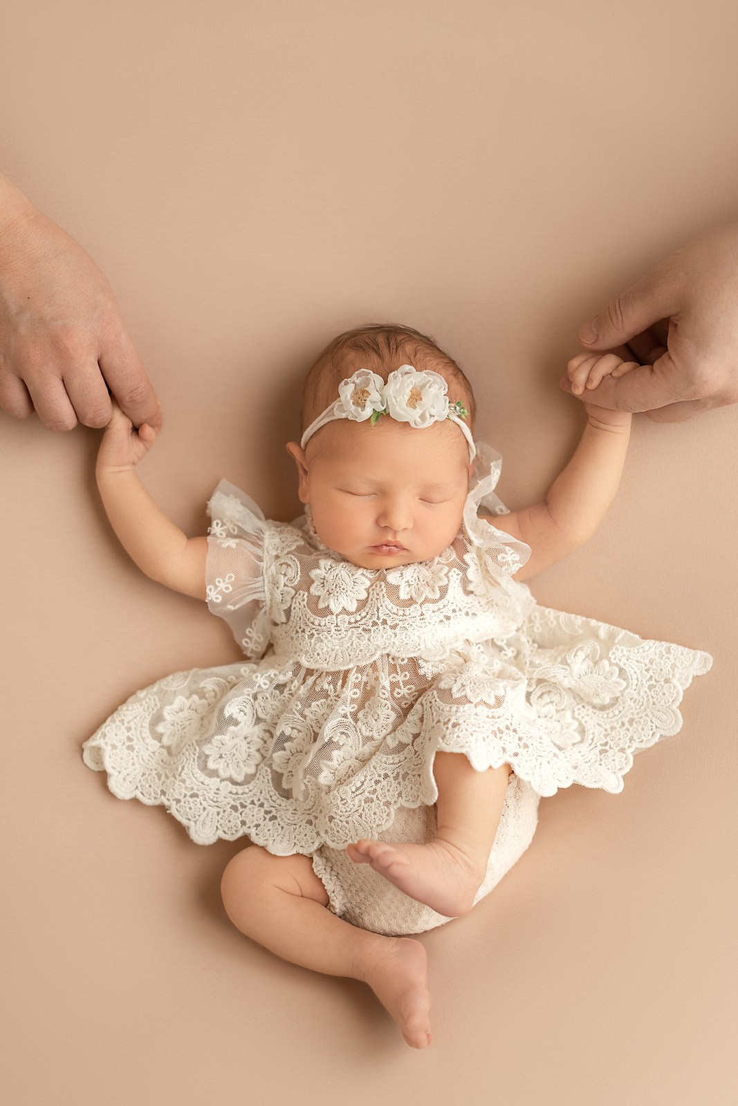 НОВОРОЖДЕННЫЕ. Фотограф новорожденных и детей до 18 месяцев в Уфе Эльвина