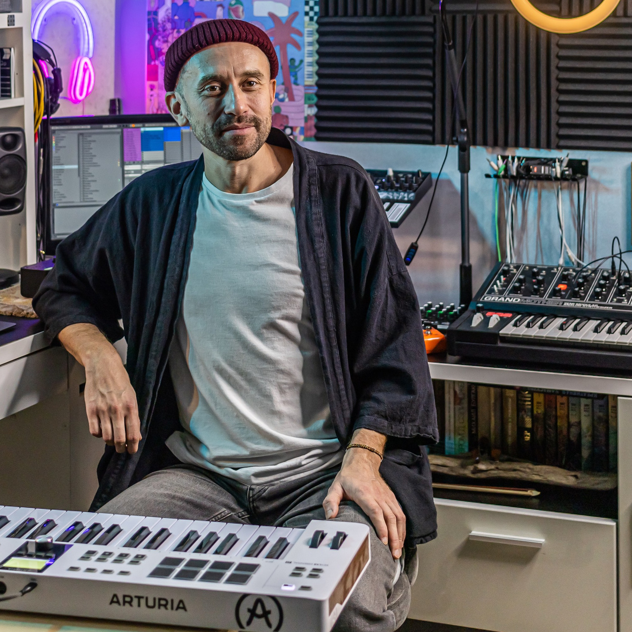 Синтез звука: интенсив по саунд-дизайну (Vital) — Дмитрий 2Dcube. Дмитрий 2Dcube Ларионов — музыкант, саунд-дизайнер, блогер