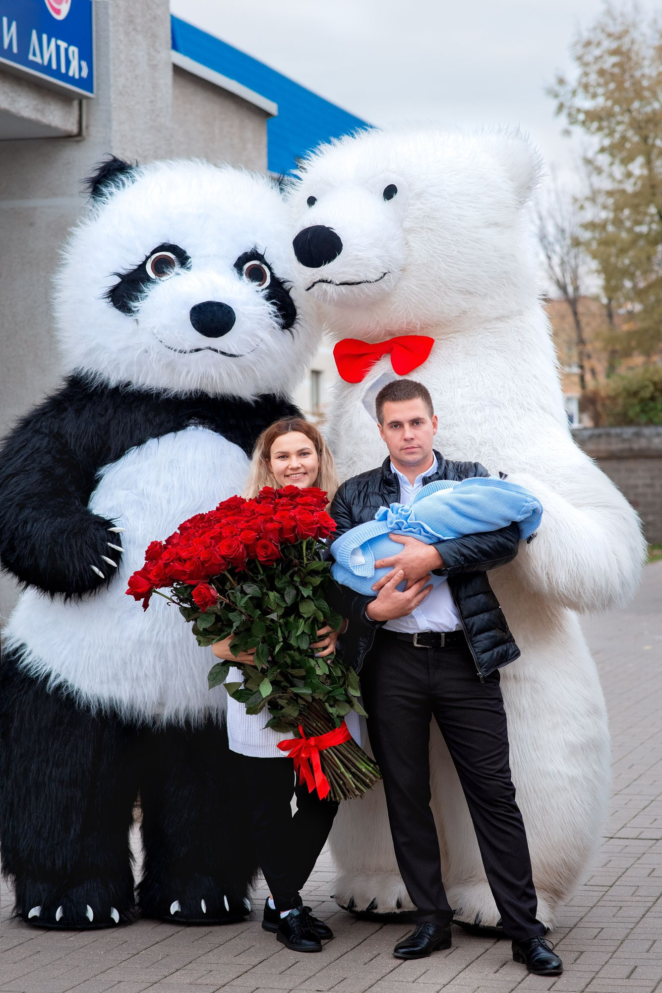 профессиональная фотосъёмка выписки из роддома Минска 