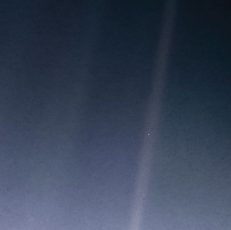 Выставка про Идеальный интерфейс / Рокетбанк / Екатерининское собрание