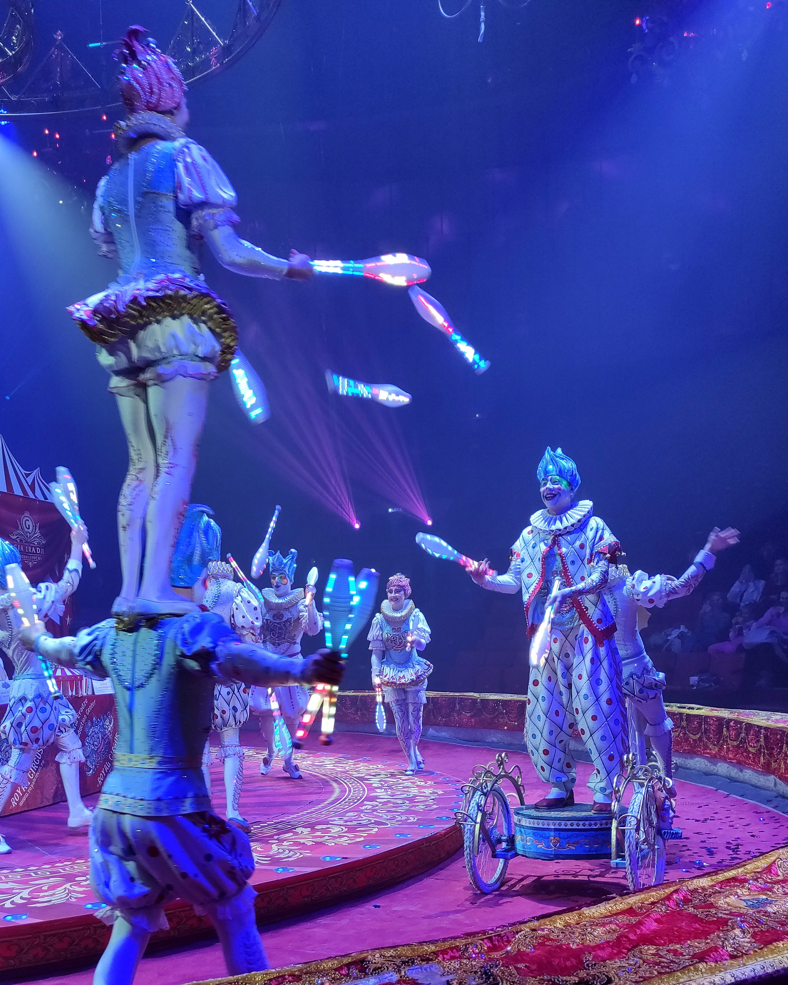 Королевский новогодний подарок Перми от Гии Эрадзе. Журнал о самом особенном. Пермь и Пермский край