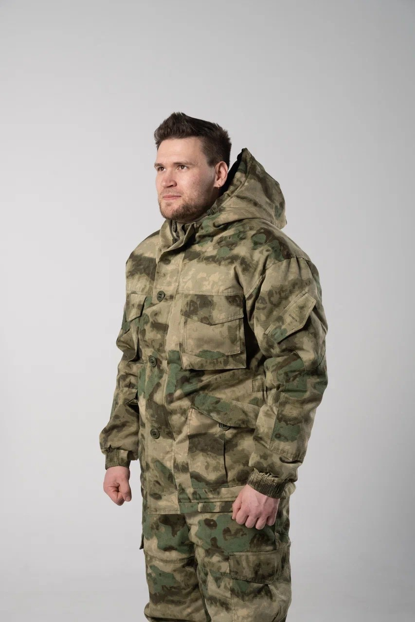 Предметное фото мужской одежды - модные наряды для вашего гардероба.