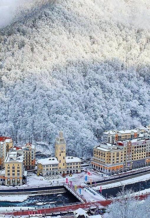 Индивидуальное обучение горным лыжам. Инструкторы по горным лыжам и сноуборду Сочи Красная Поляна. Горнолыжная школа