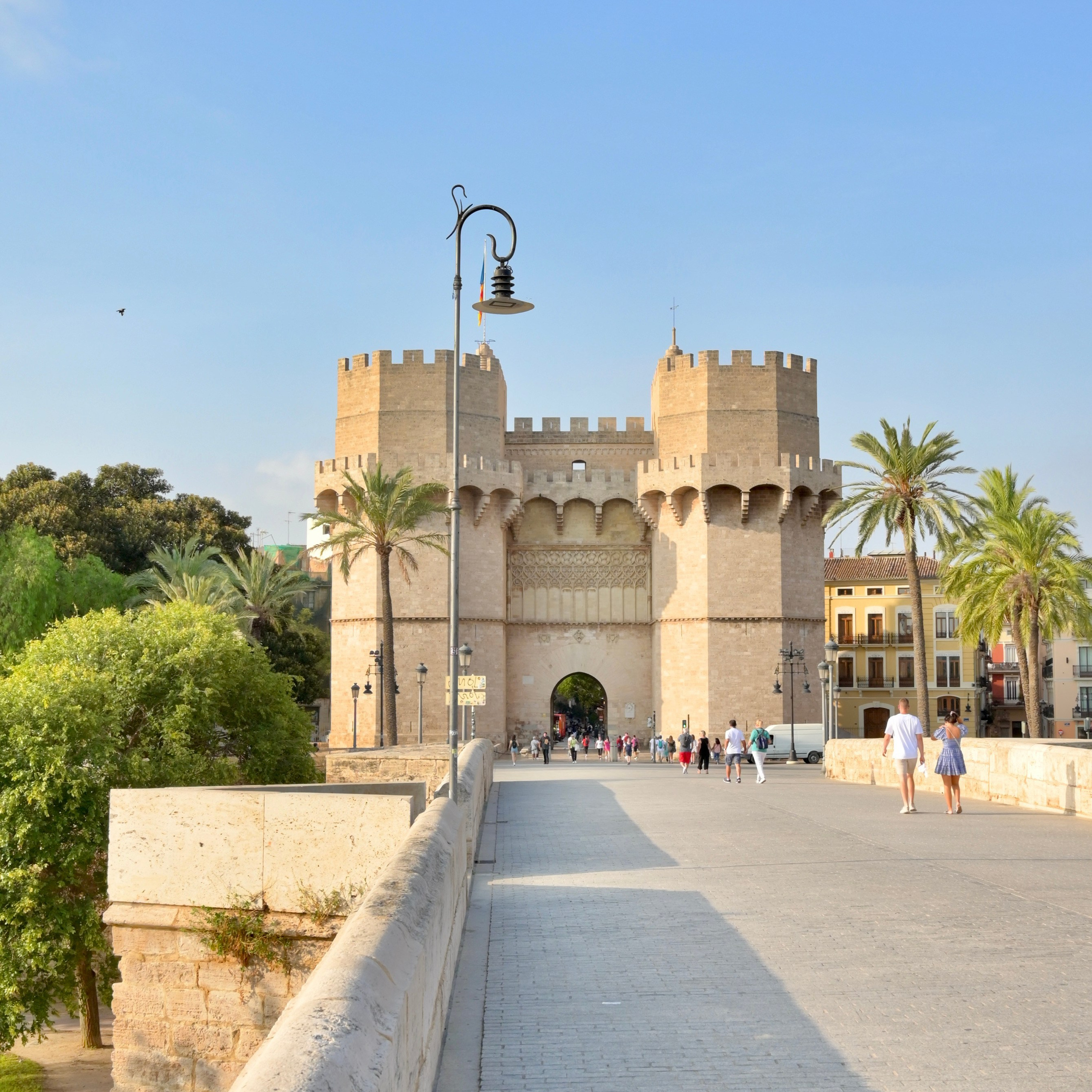 Башни Серранос в Валенсии