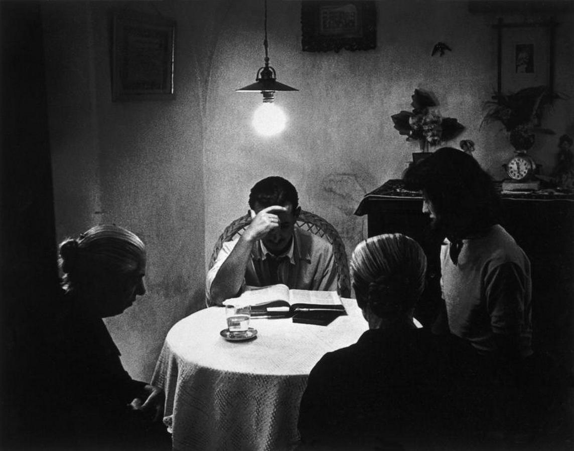 W. Eugene Smith. Выпускные альбомы, фотограф Денис Зимин в городе Ростове-на-Дону