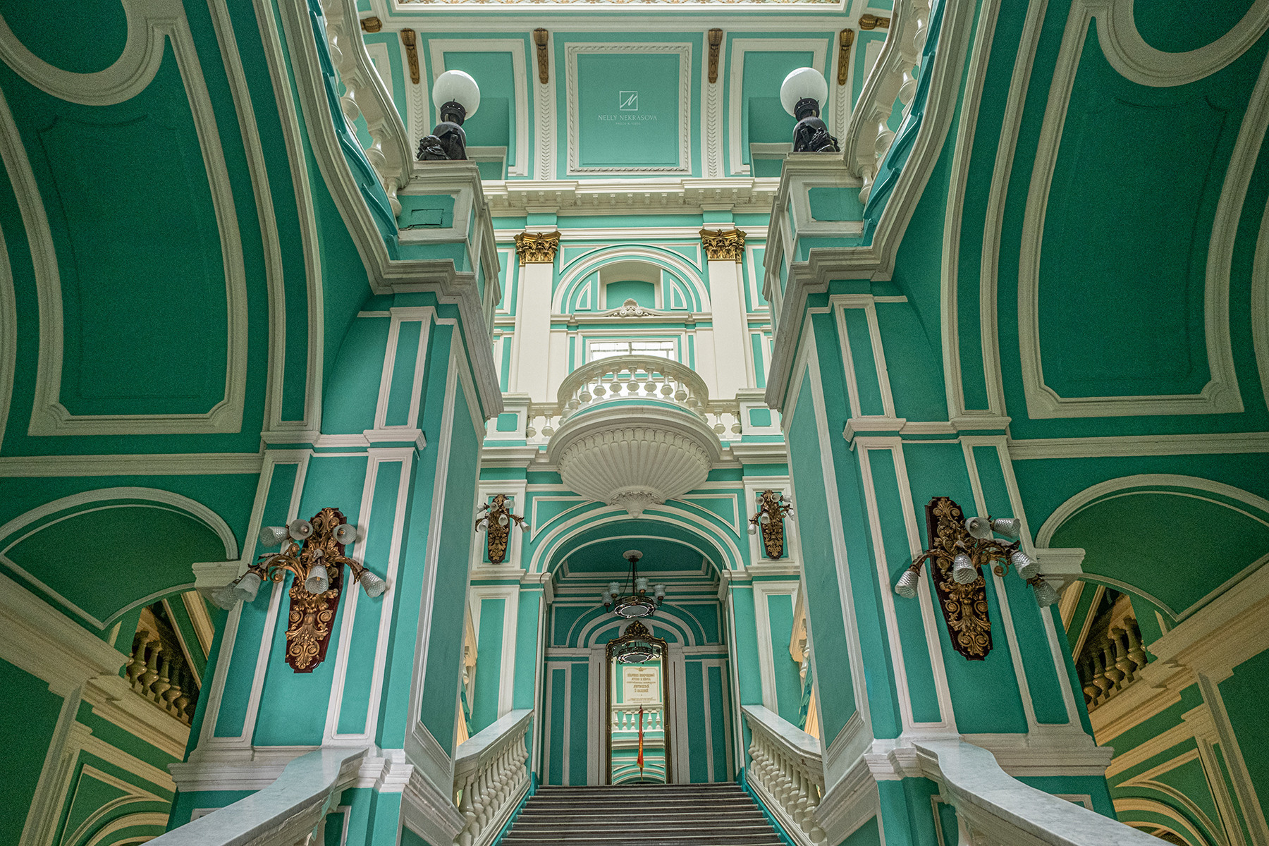 Дом офицеров Западного военного округа. Фотограф и искусствовед в Туле и Санкт-Петербурге Нелли Некрасова