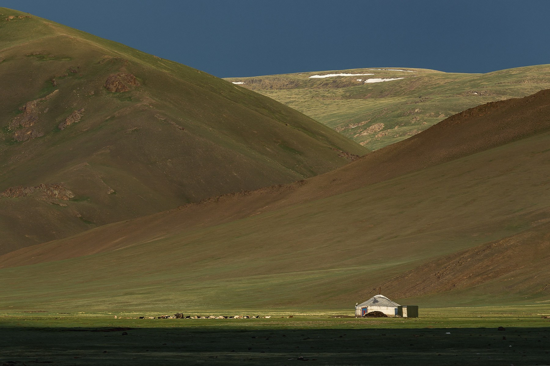 Экспедиция в пустыню Гоби (30.04.2023 — 08.05.2023 ). Фотограф Константин Шамин