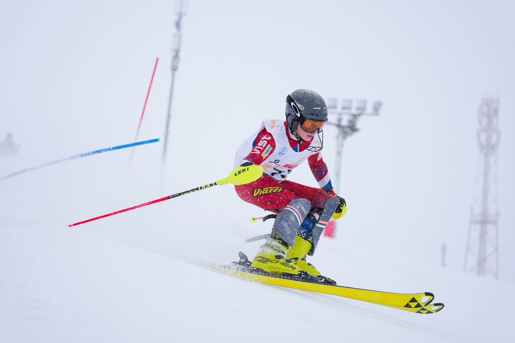 Фото с соревнований по горнолыжному спорту в Дмитровском городском округе Московской области 2023-2024. Фотограф Студитский Евгений
