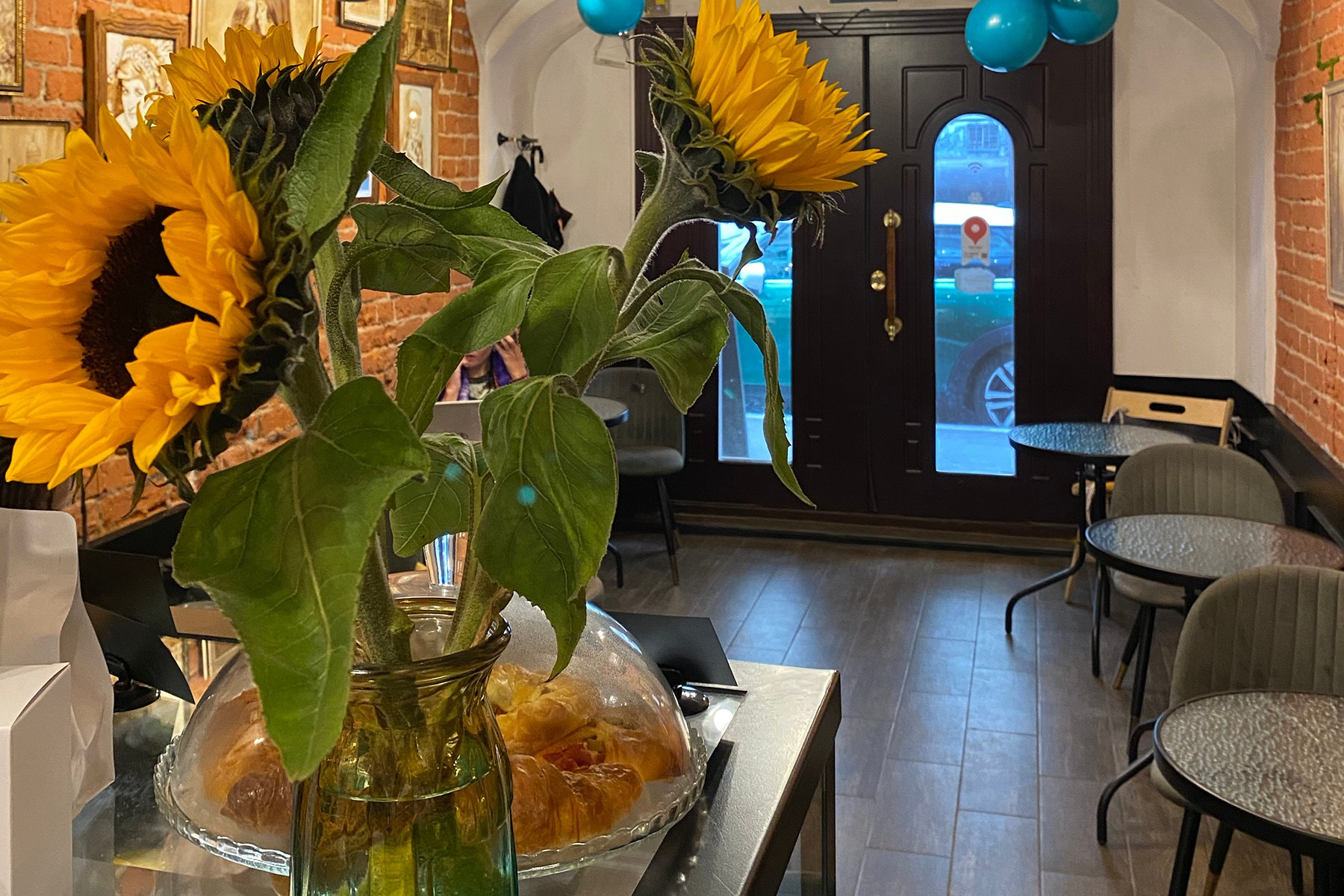 О кофейне. Первый в мире музей кофеграфии. Арт-кафе «Музей»