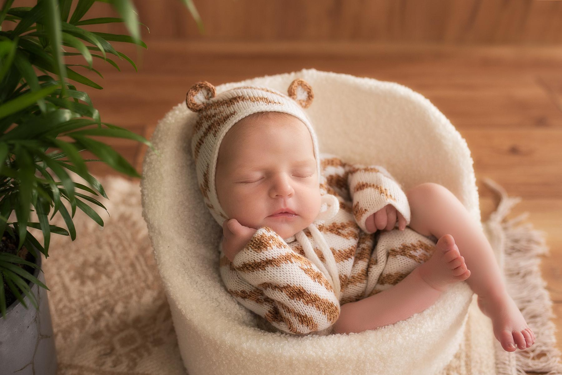 ньюборн фото