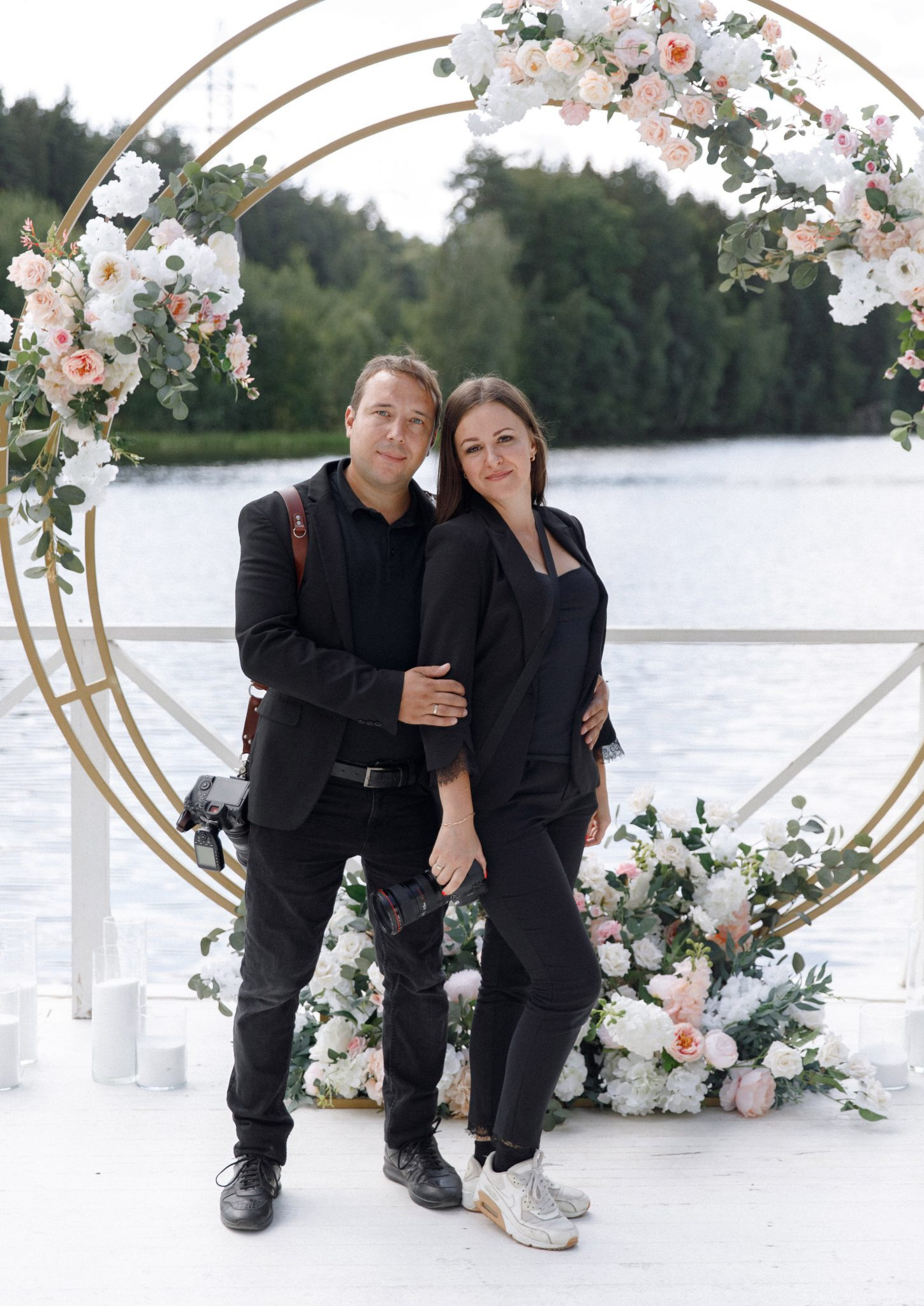 Контакты. Свадебный фотограф и видеограф Юрий и Эля Дубинины