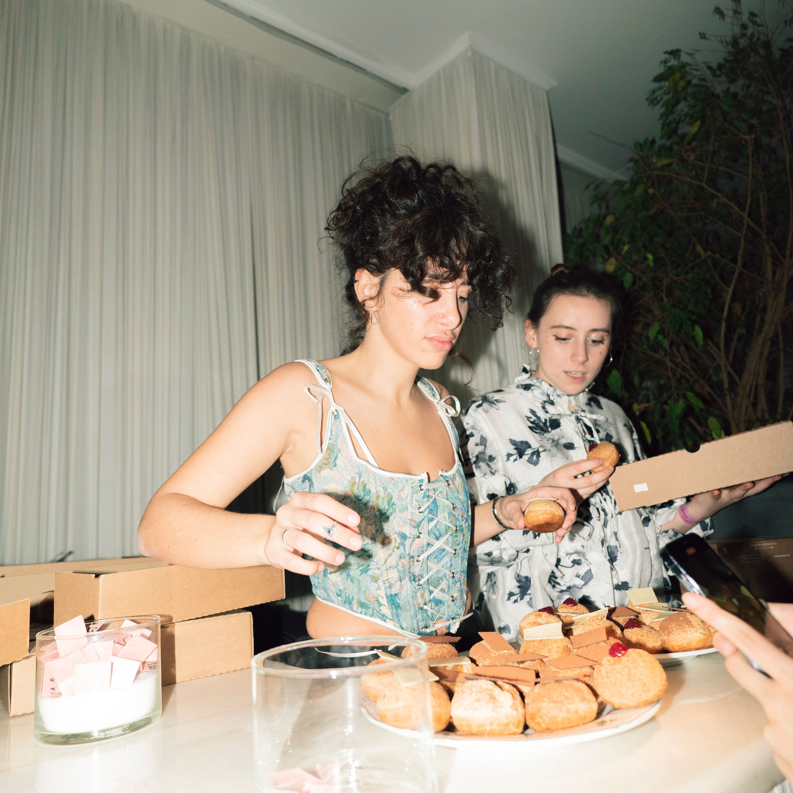 Персональный и репортажный фотограф в Москве Соня Пичугина