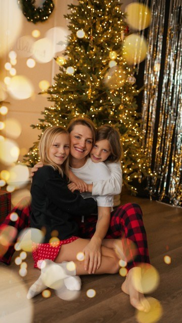 Growing up in Photographs: our Family’s story